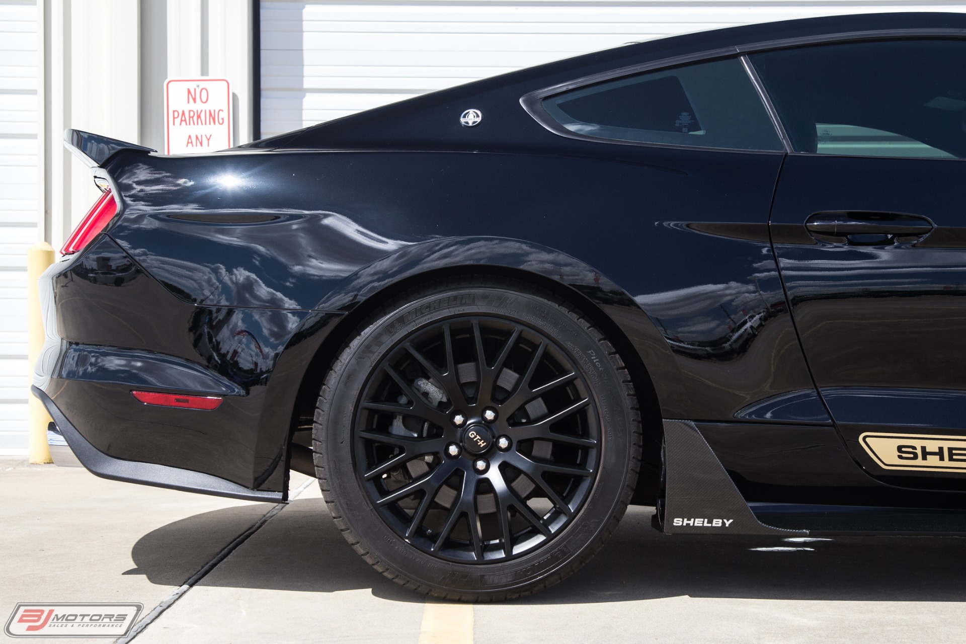 Used-2016-Ford-Mustang-Hertz-GT-H-Edition---33-GT-H-Premium