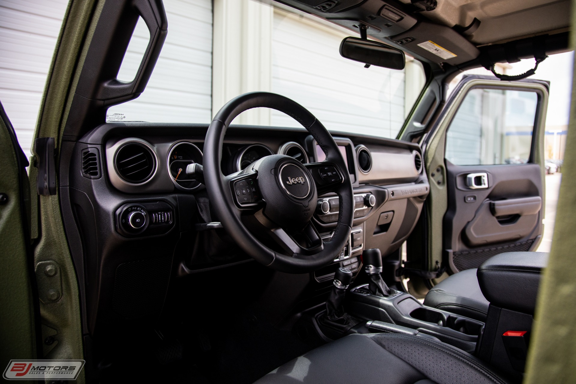 Used-2018-Jeep-Wrangler-Unlimited-Sport