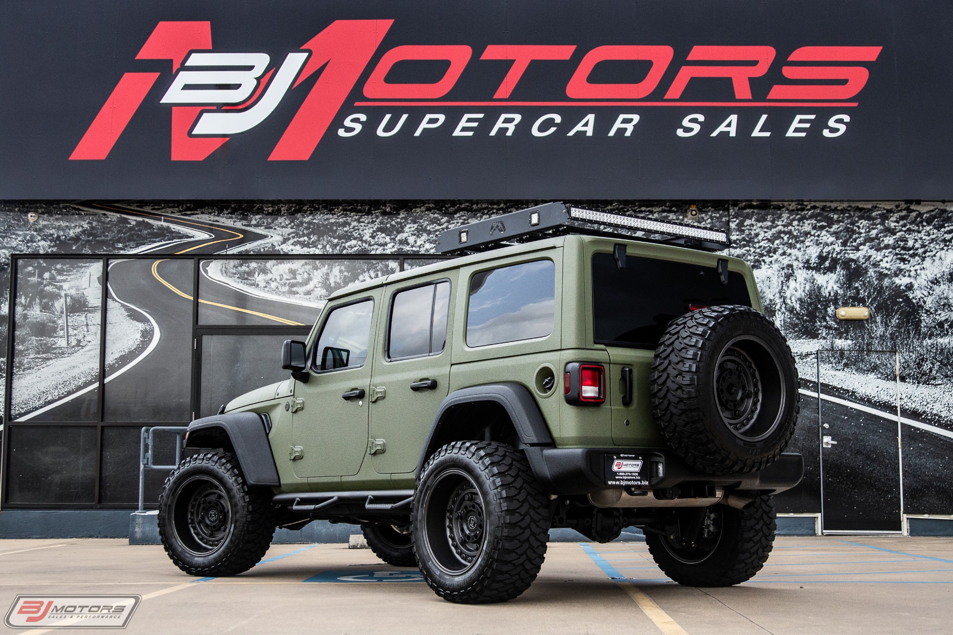 Used-2018-Jeep-Wrangler-Unlimited-Sport