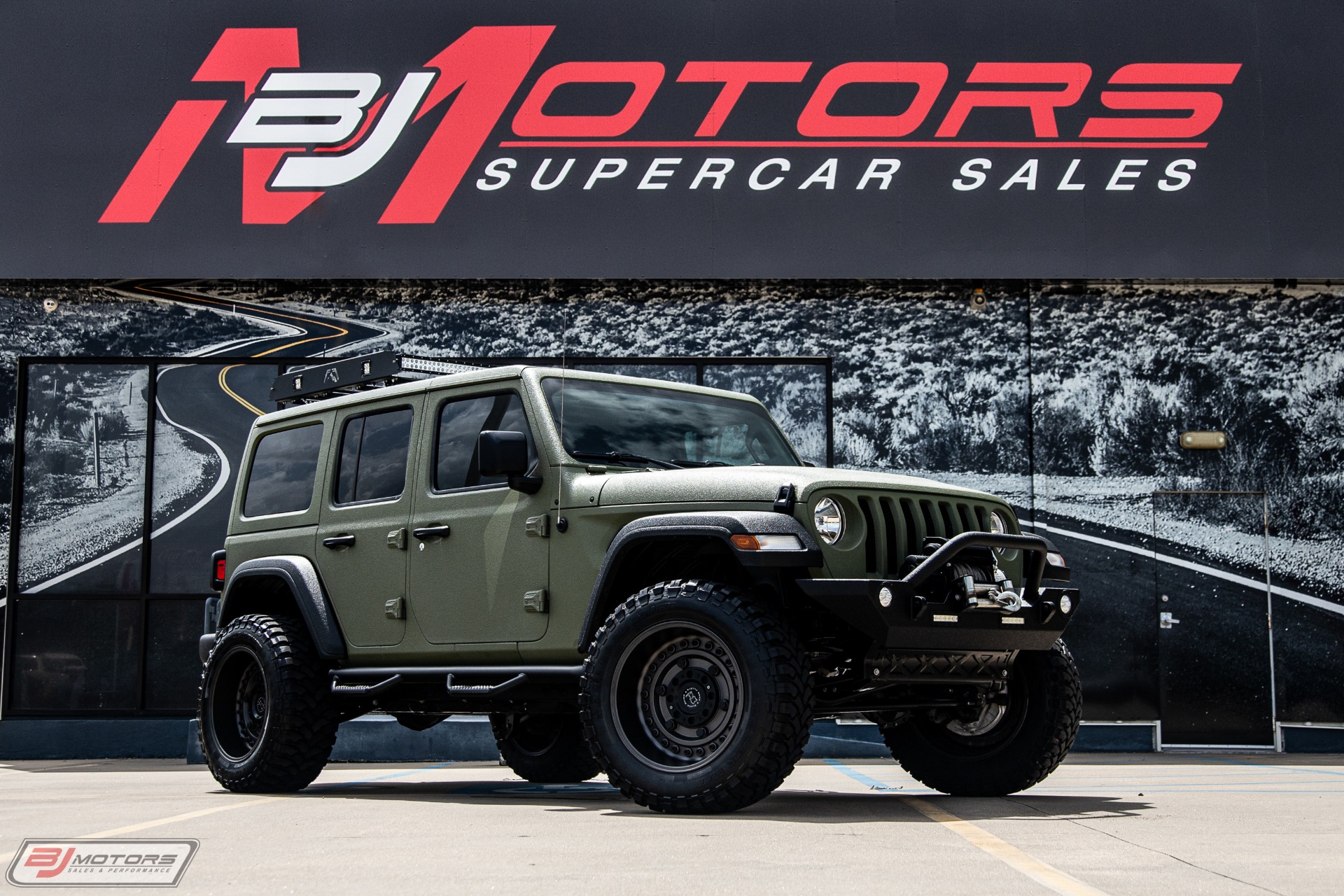 Used-2018-Jeep-Wrangler-Unlimited-Sport