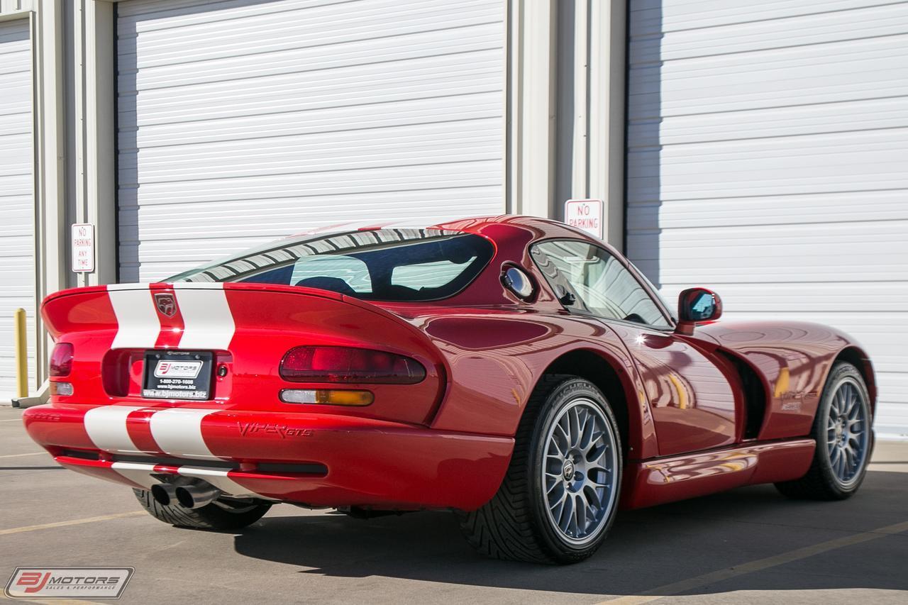 Used-2002-Dodge-Viper-GTS-ACR-Final-Edition