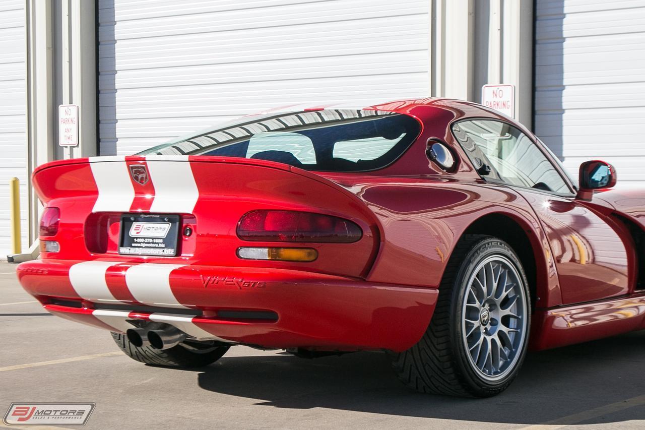 Used-2002-Dodge-Viper-GTS-ACR-Final-Edition