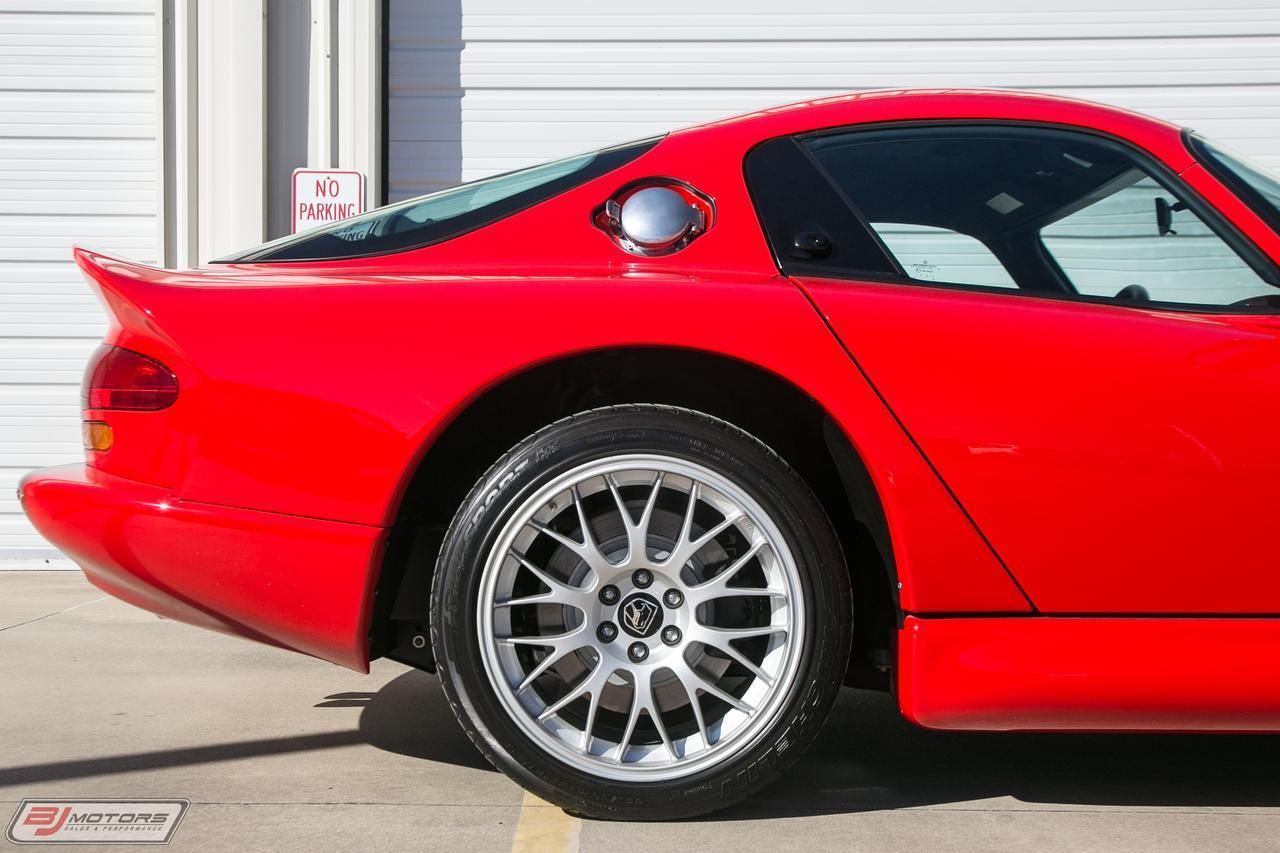 Used-2002-Dodge-Viper-GTS-ACR-Final-Edition