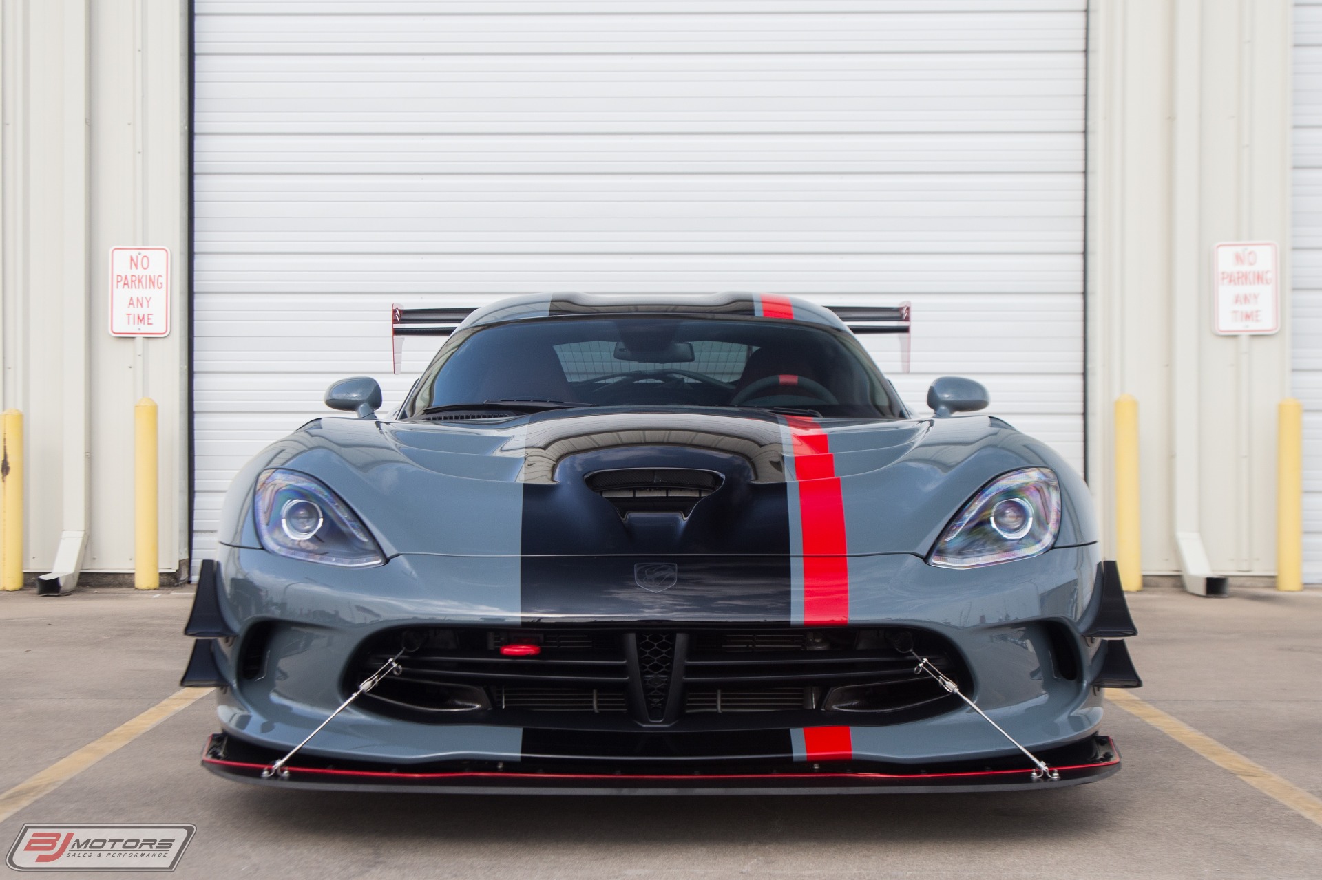 Used-2016-Dodge-Viper-GTC