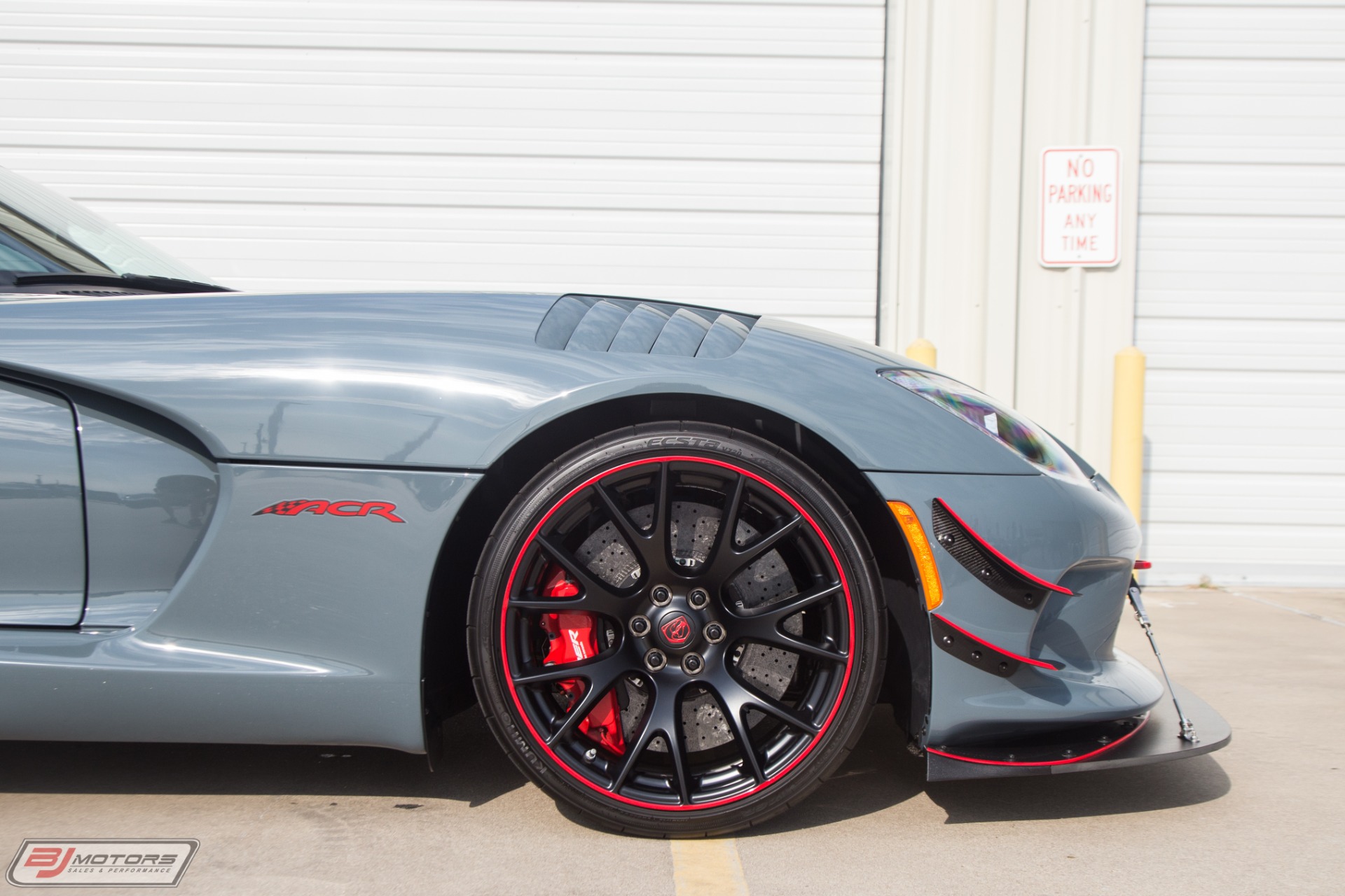 Used-2016-Dodge-Viper-GTC