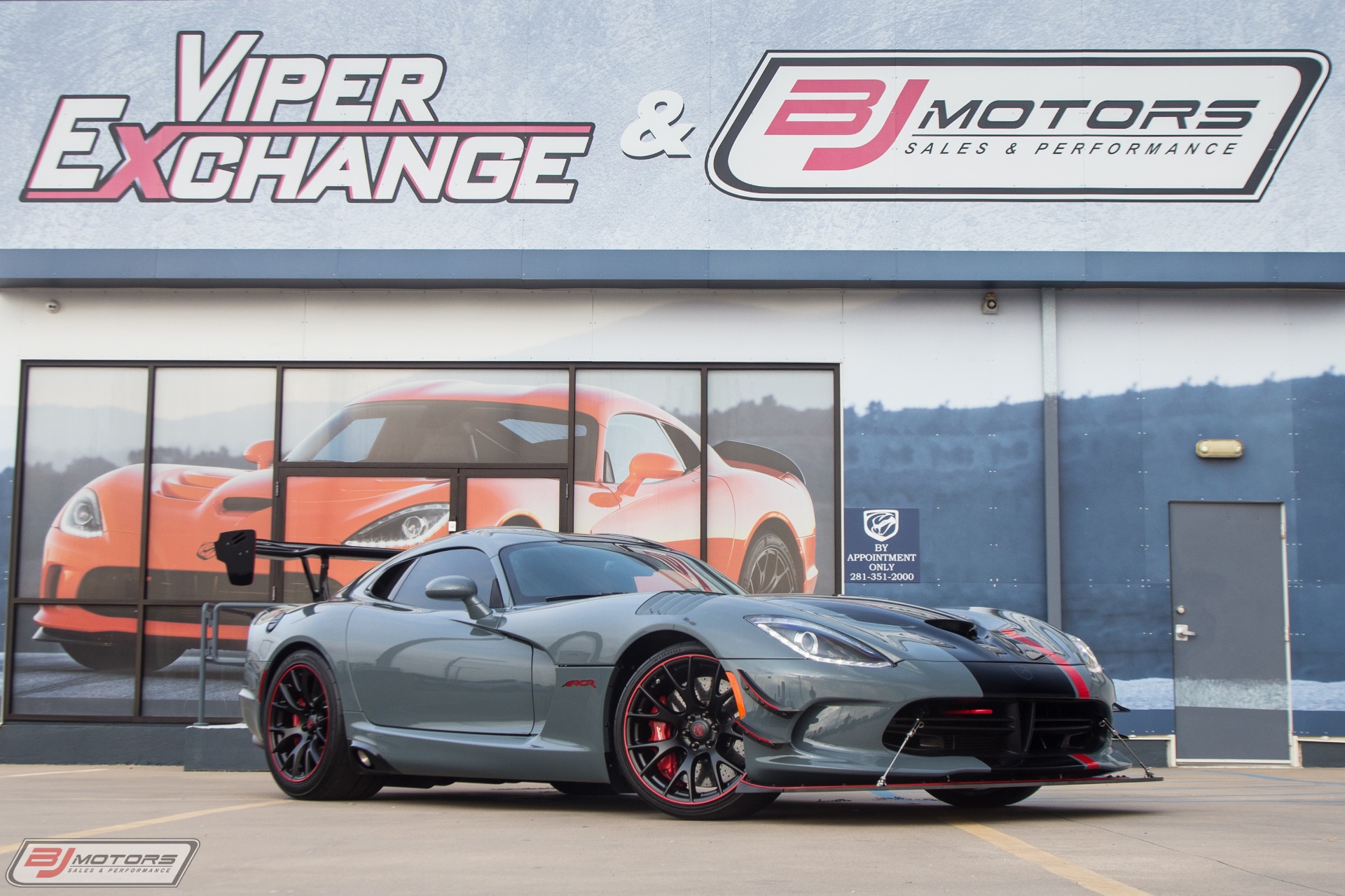 Used-2016-Dodge-Viper-GTC