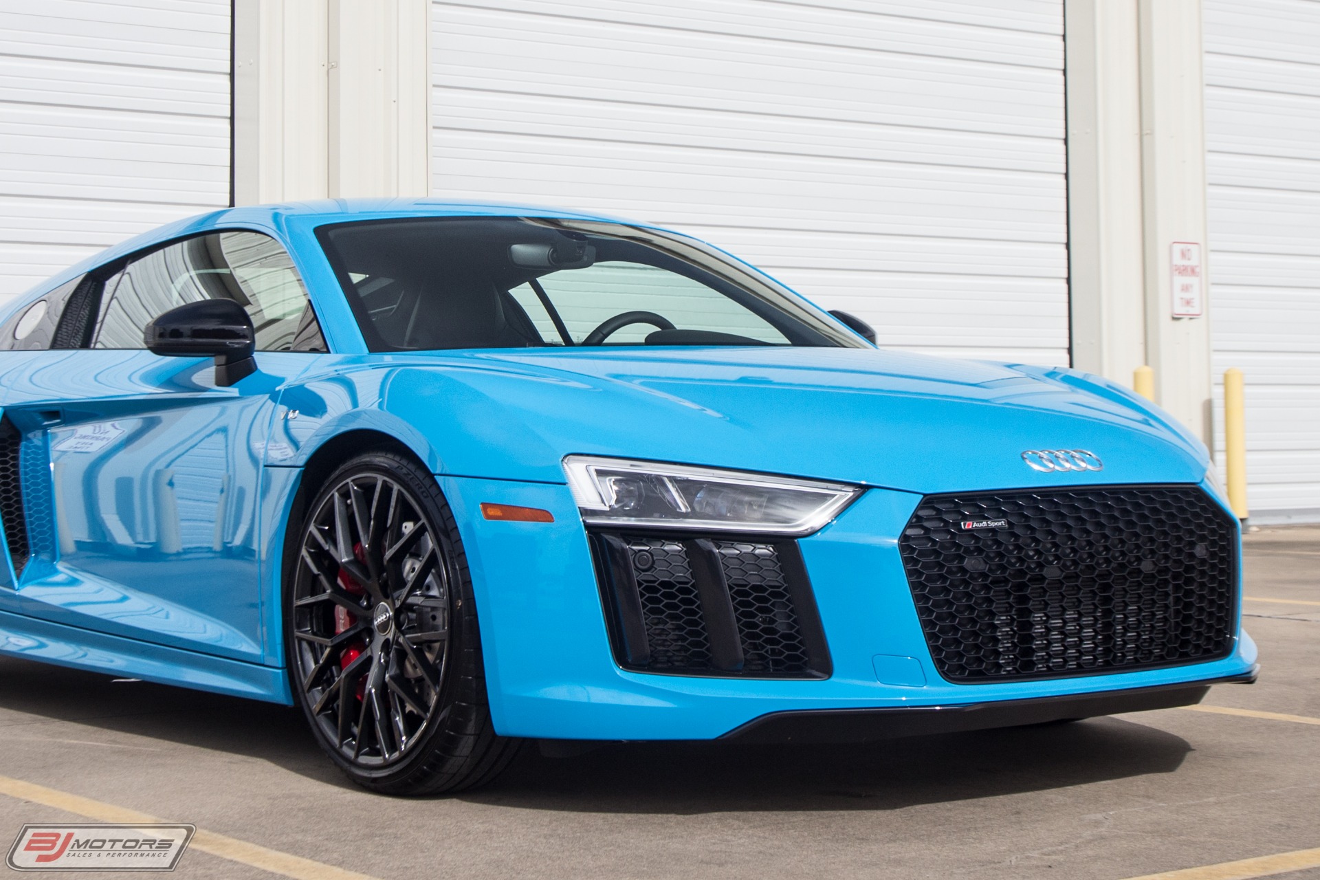 Used-2018-Audi-RWS-S-TRONIC-R8-Coupe-1-of-320-V10-Exclusive-Series