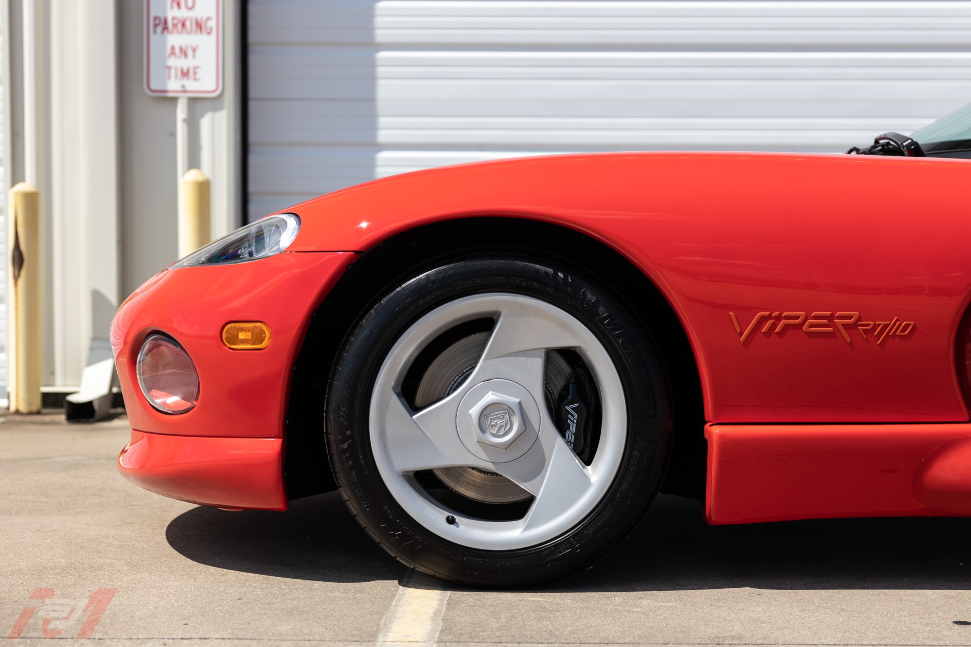 Used-1993-Dodge-Viper-RT/10