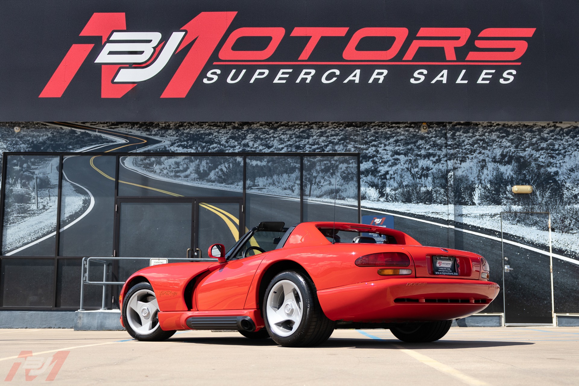 Used-1993-Dodge-Viper-RT/10