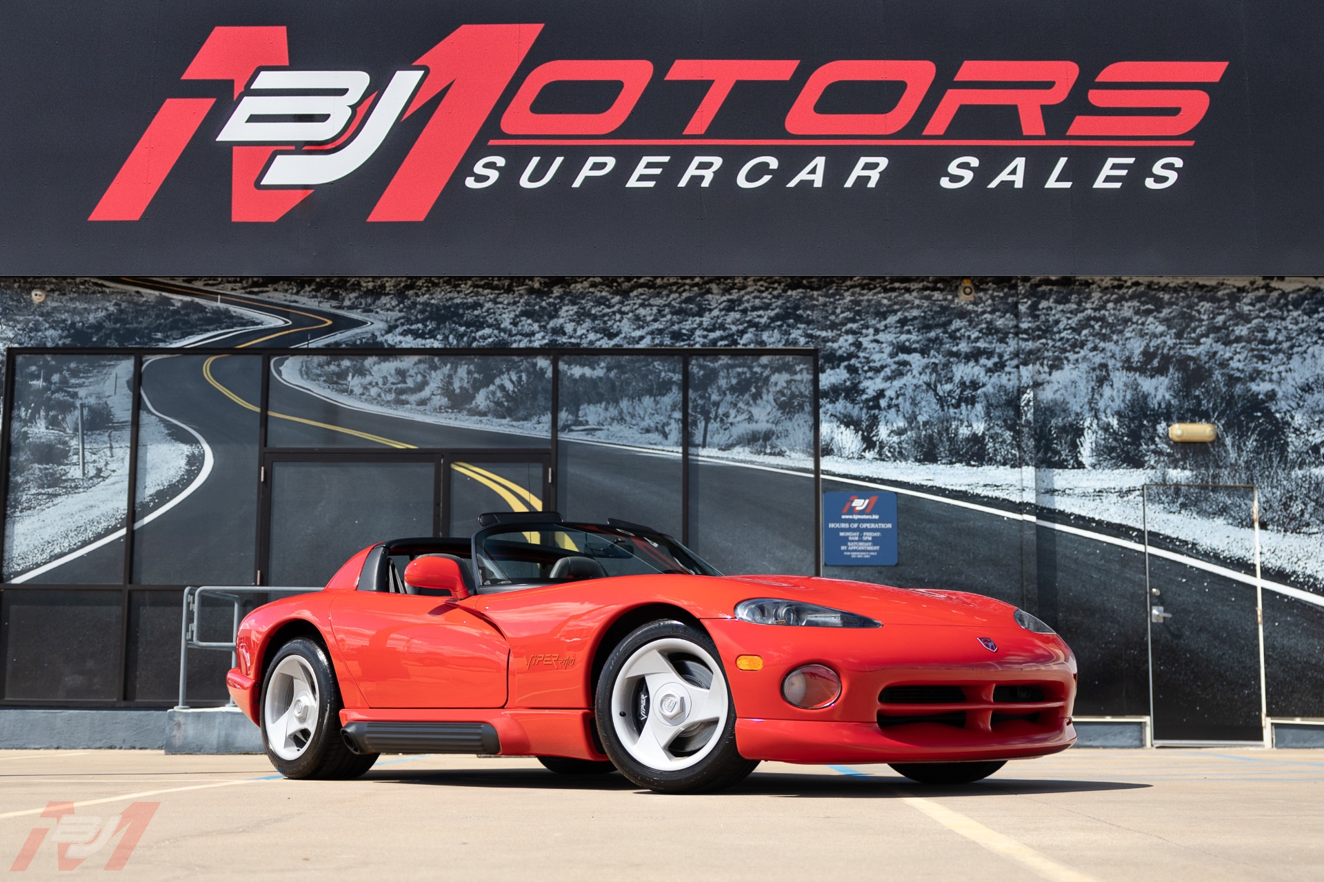 Used-1993-Dodge-Viper-RT/10