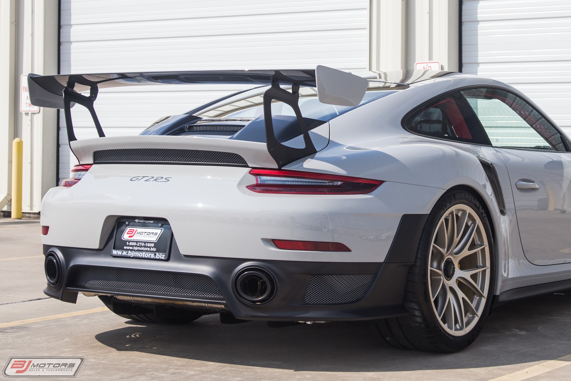 Used-2018-Porsche-911-GT2RS-Weissach-GT2-RS