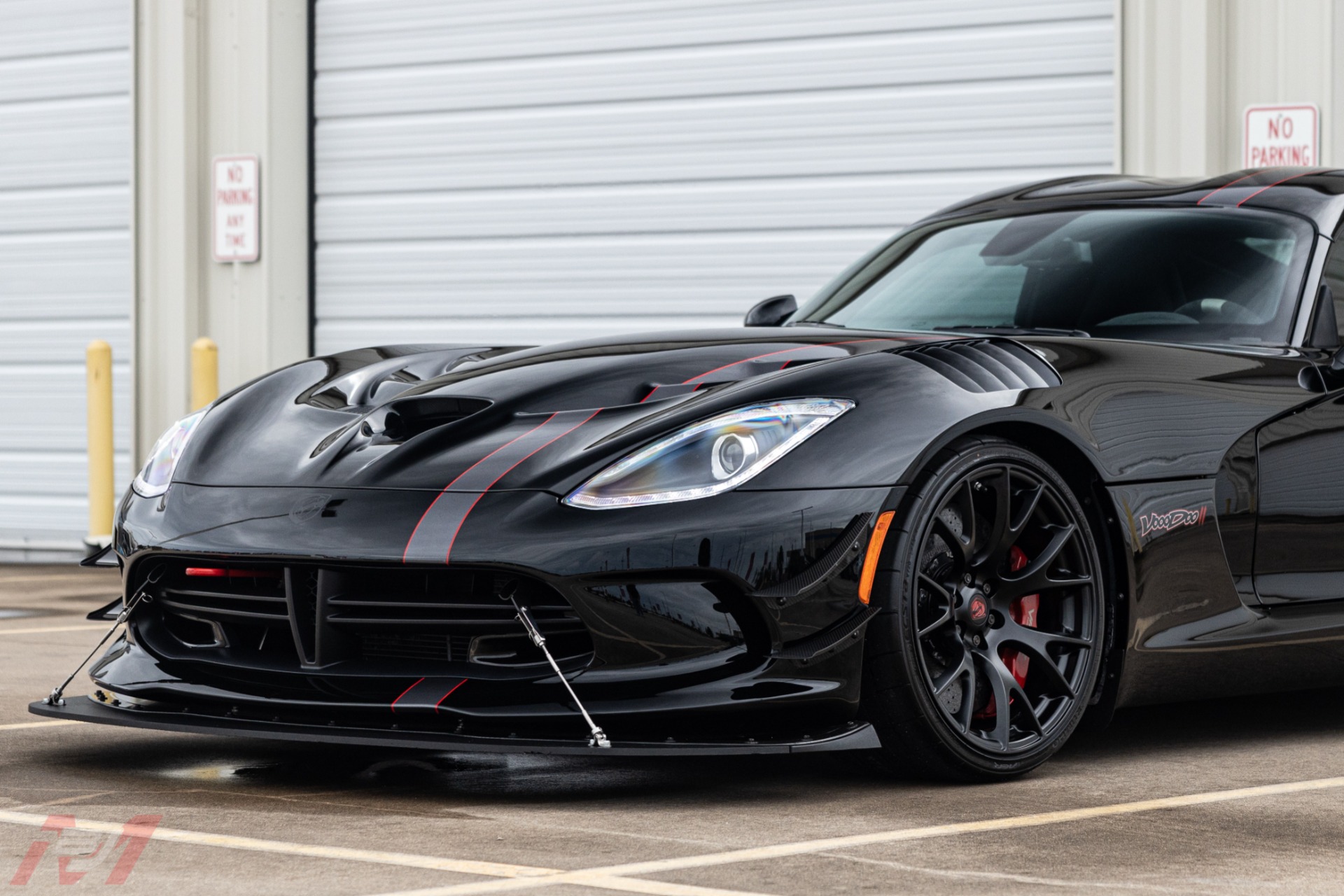 Used-2017-Dodge-Viper-VooDoo-II-Edition-ACR-E