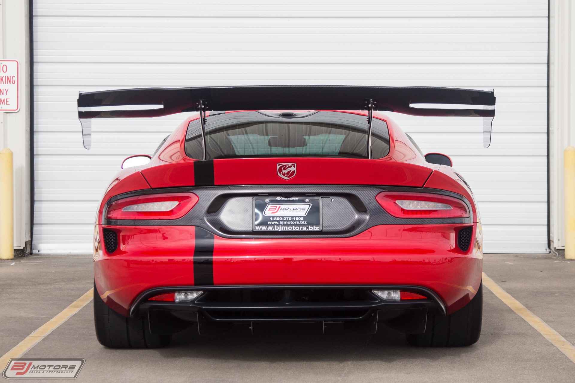 New-2016-Dodge-Viper-ACR-Extreme