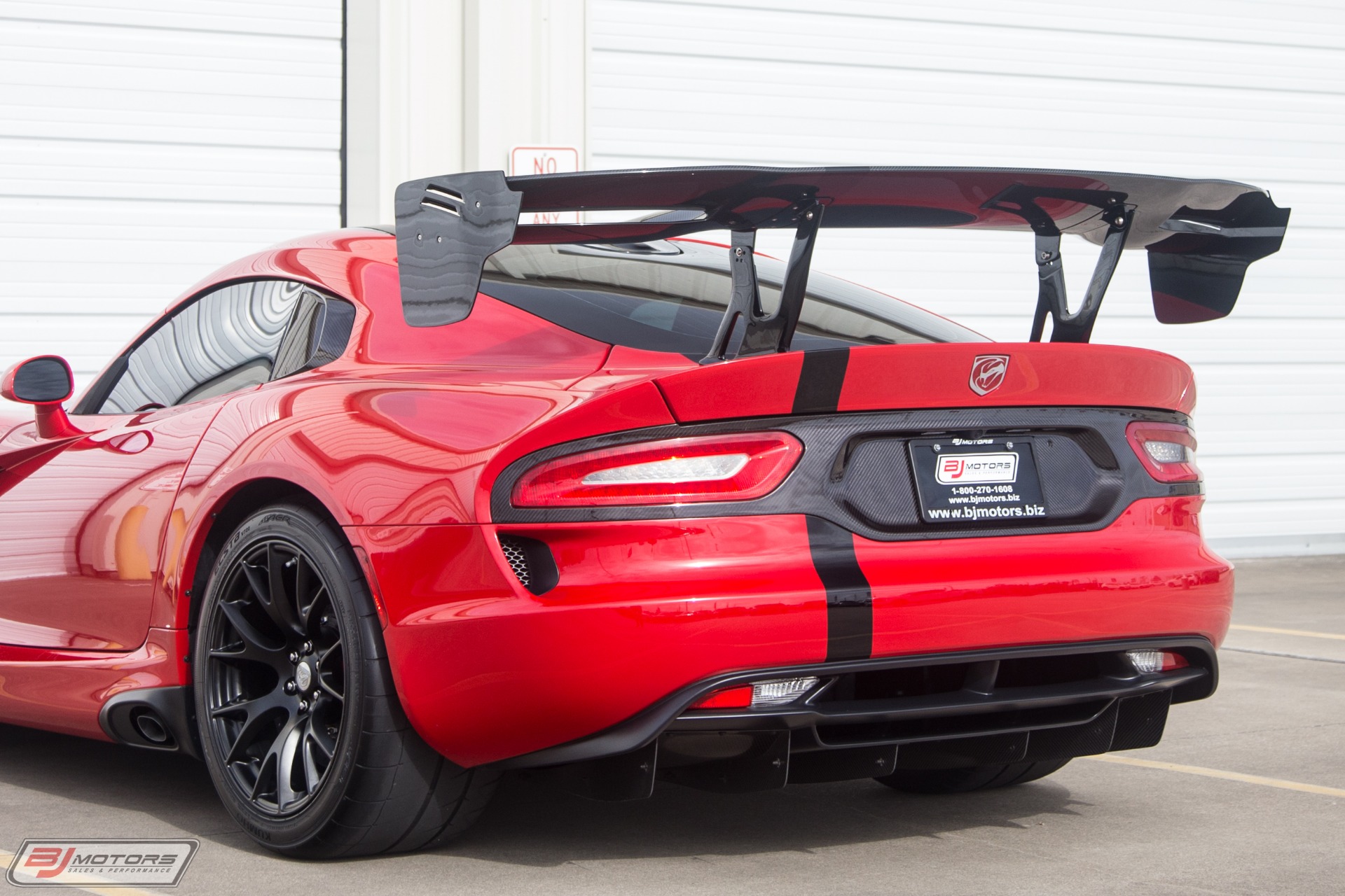 New-2016-Dodge-Viper-ACR-Extreme