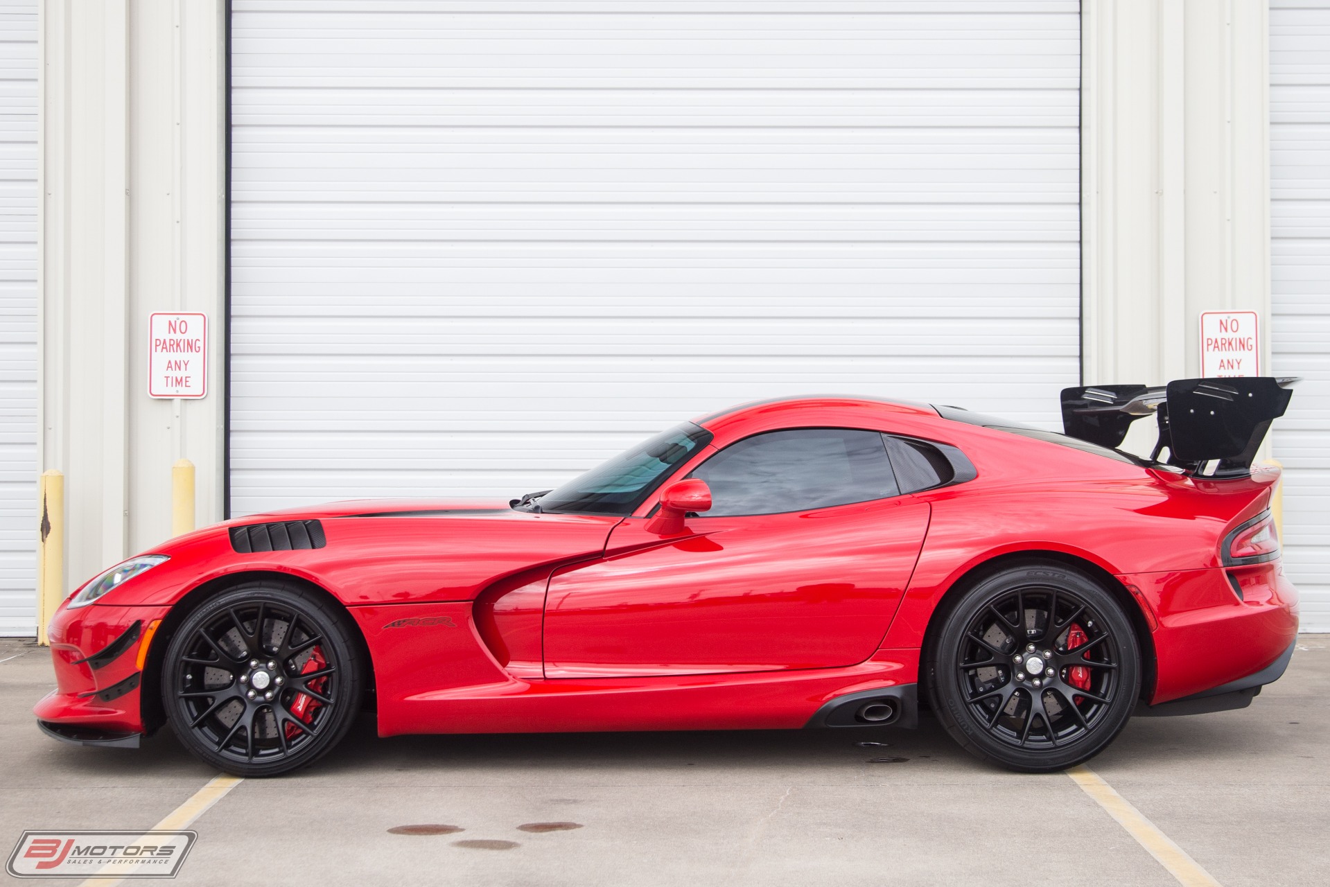 New-2016-Dodge-Viper-ACR-Extreme