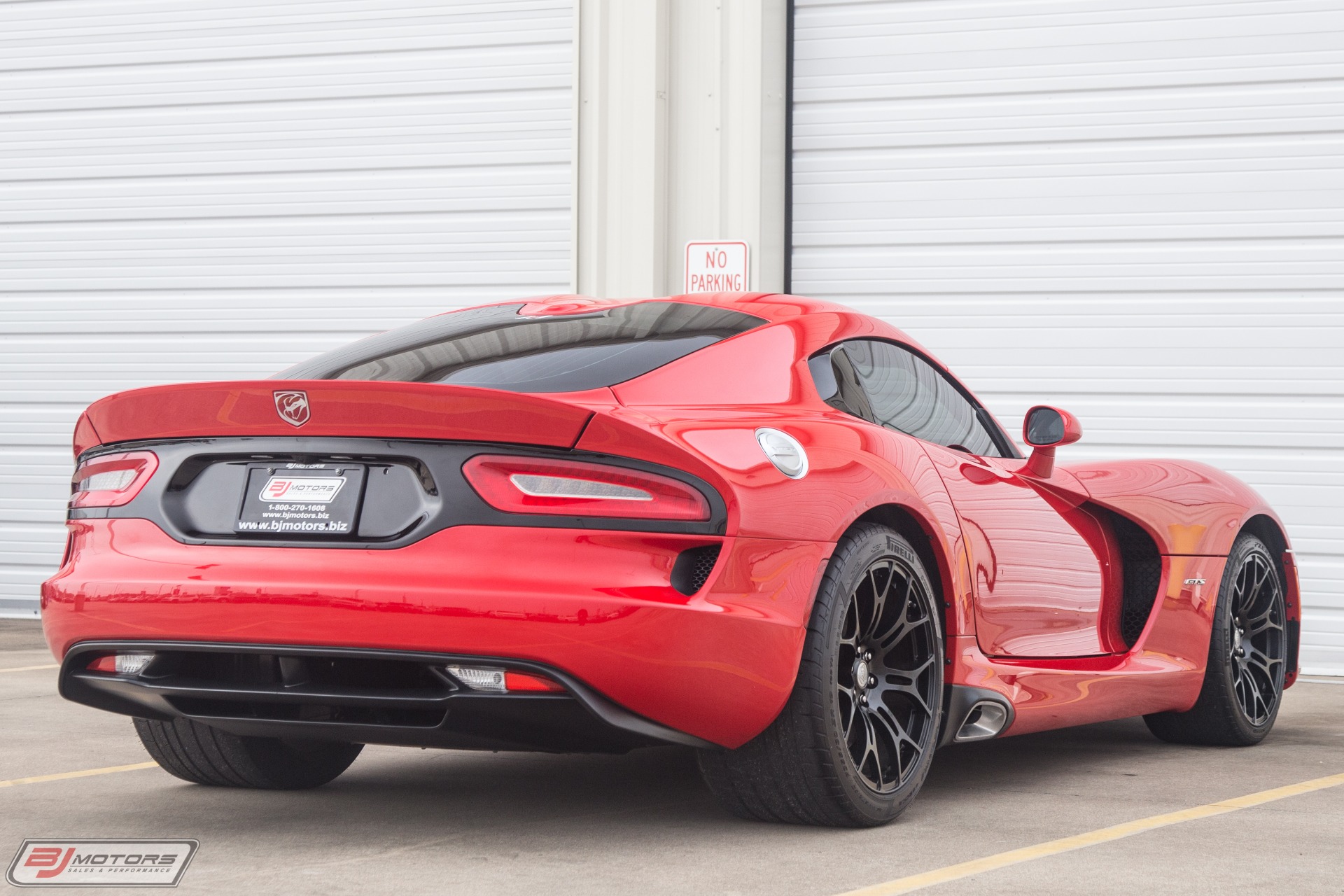 Used-2014-Dodge-SRT-Viper-GTS