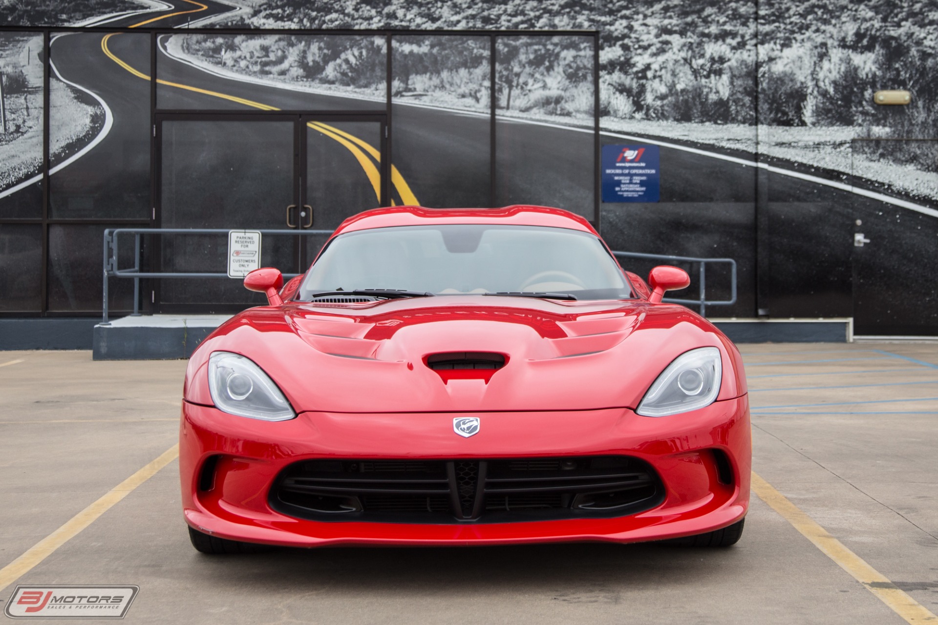 Used-2014-Dodge-SRT-Viper-GTS