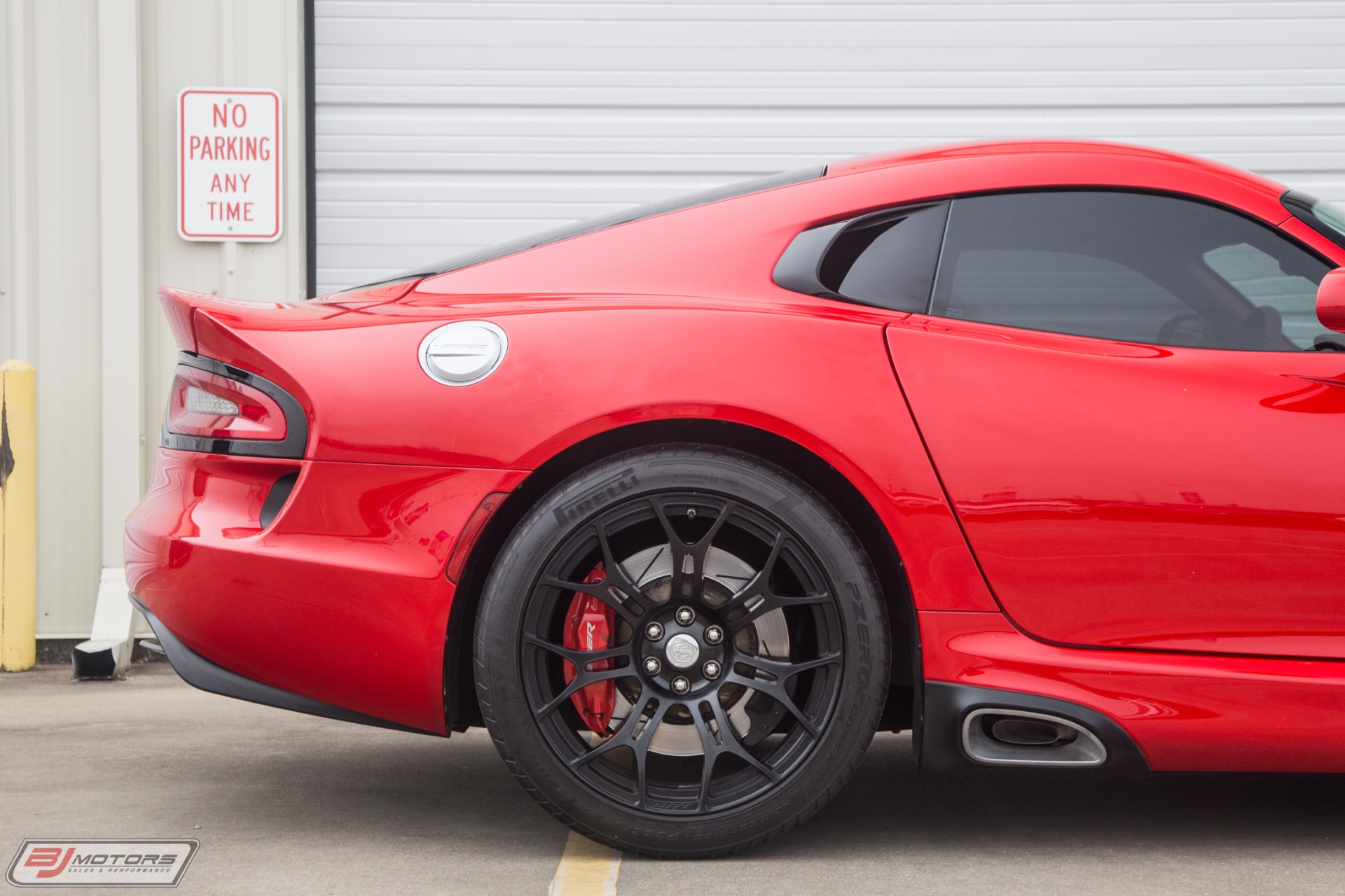 Used-2014-Dodge-SRT-Viper-GTS