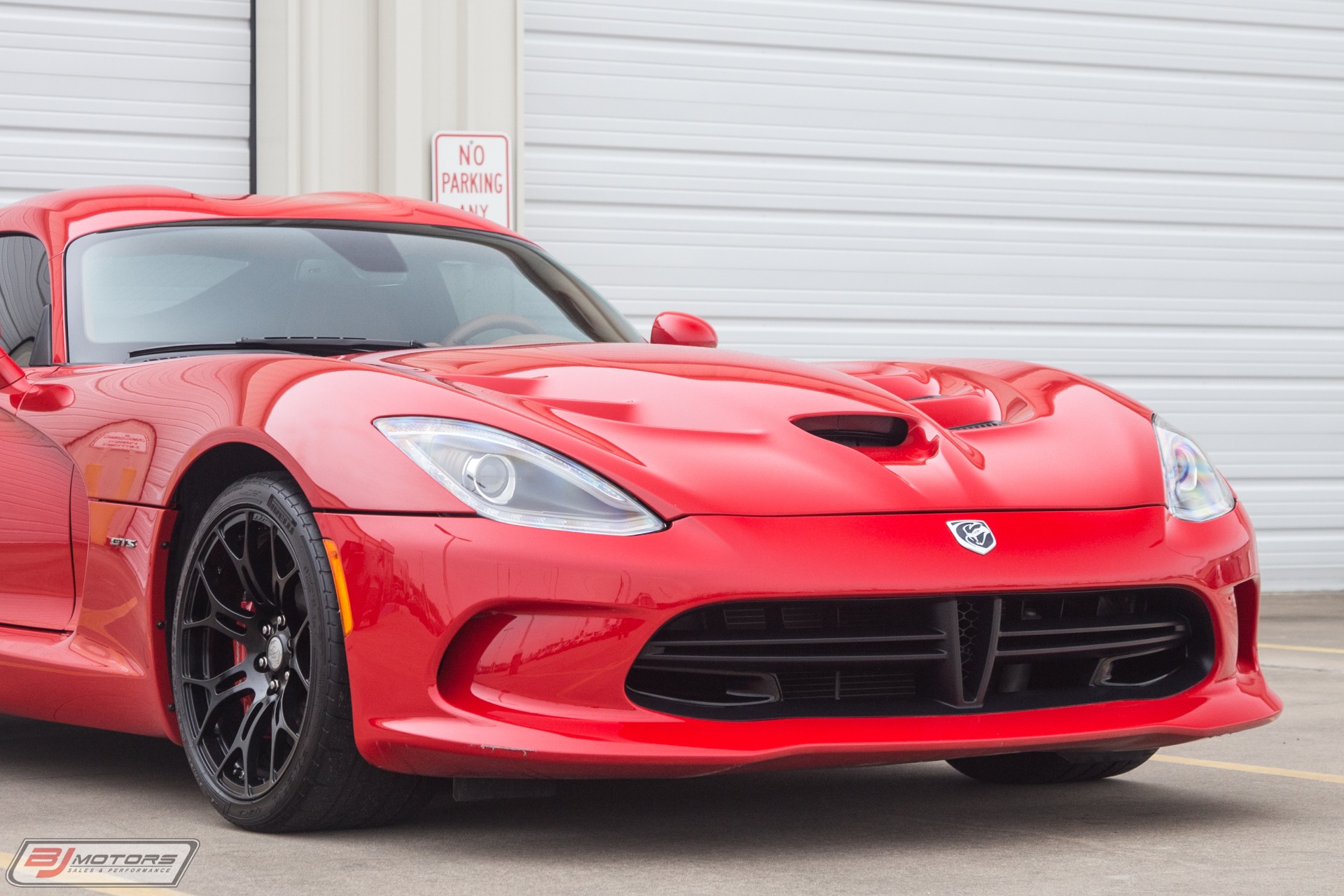 Used-2014-Dodge-SRT-Viper-GTS