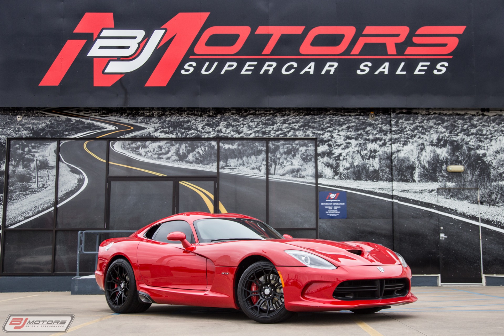 Used-2014-Dodge-SRT-Viper-GTS