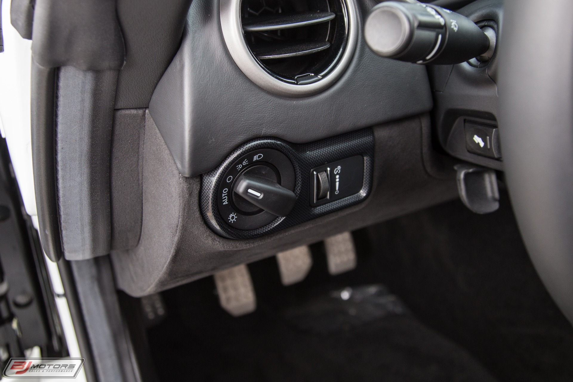 New-2015-Dodge-SRT-Viper-GT