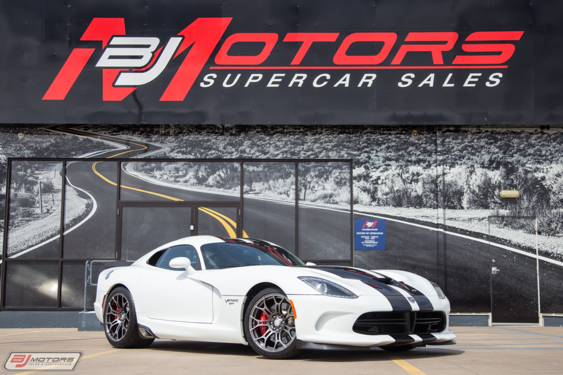 New-2015-Dodge-SRT-Viper-GT