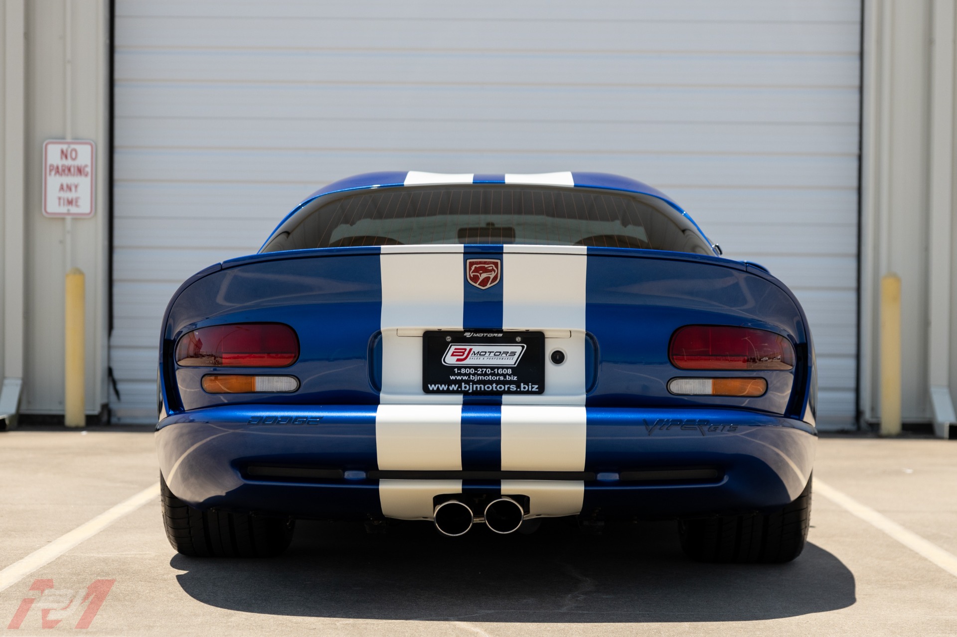 Used-1996-Dodge-Viper-GTS