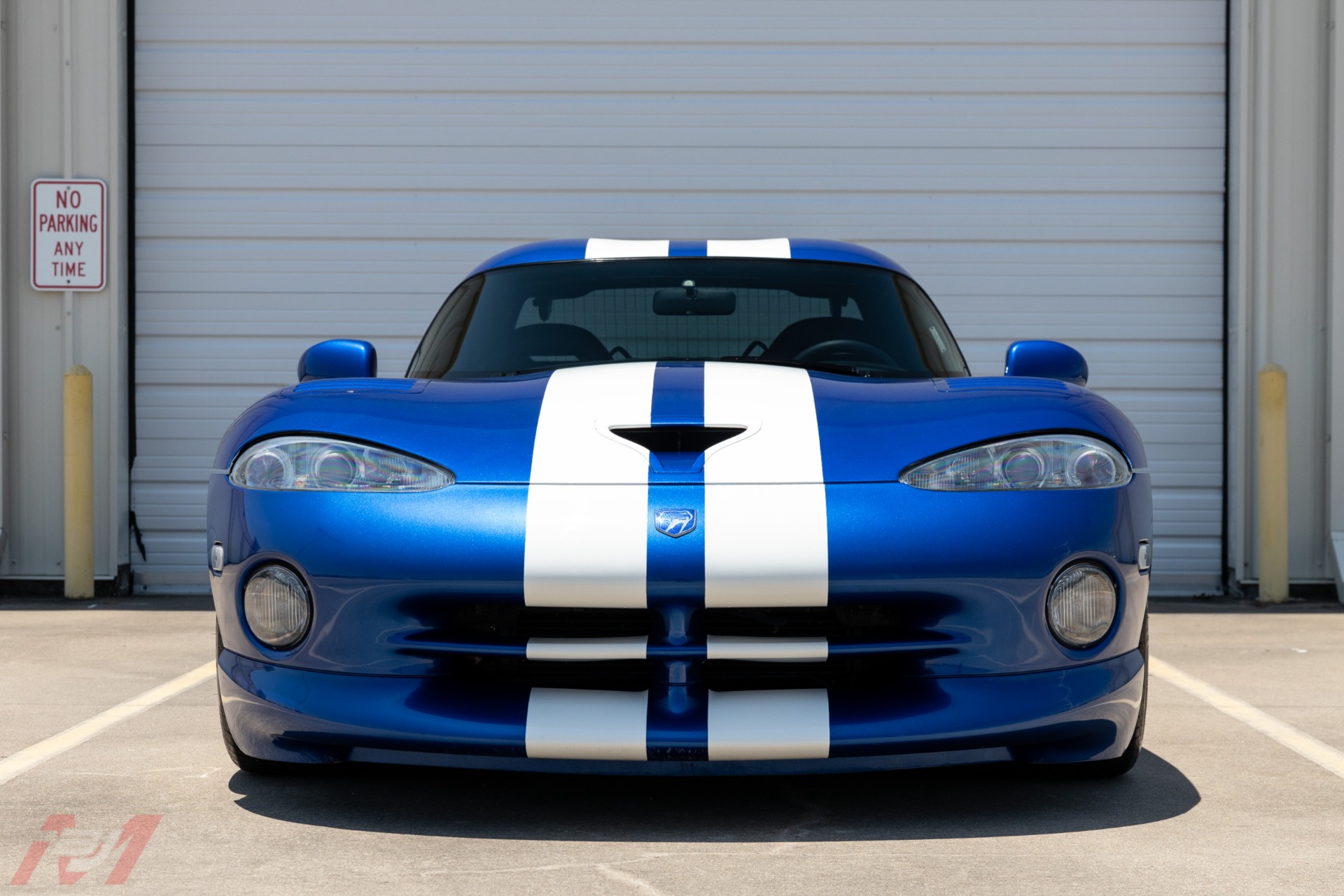 Used-1996-Dodge-Viper-GTS