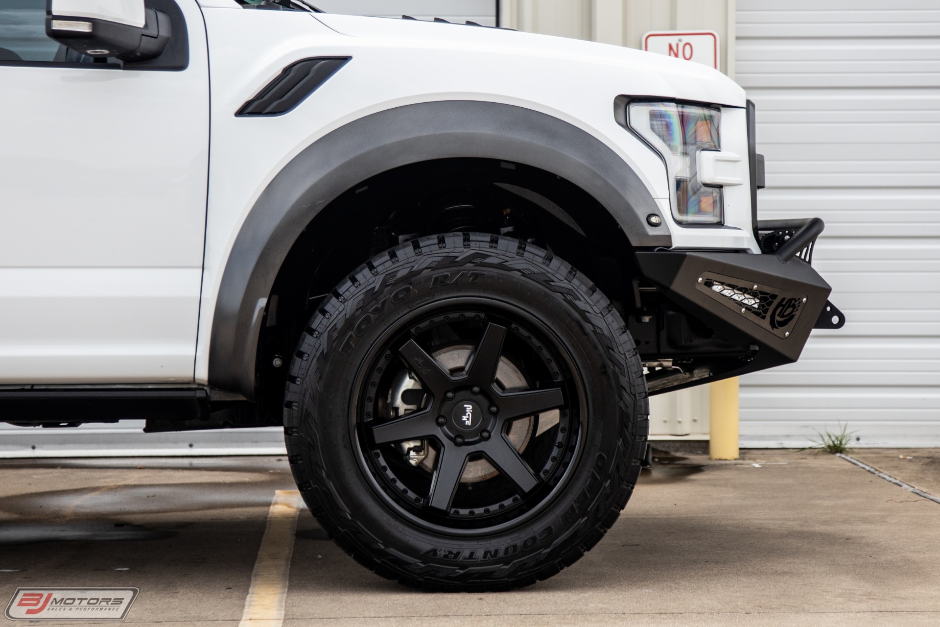 Used-2017-Ford-F-150-Raptor