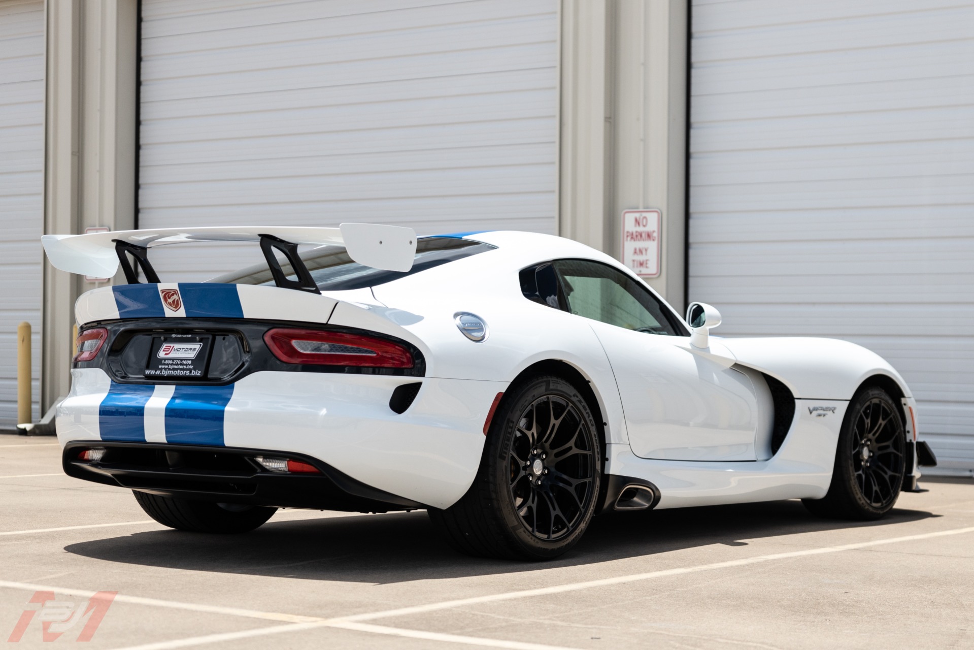 Used-2015-Dodge-Viper-GTC-TA-20