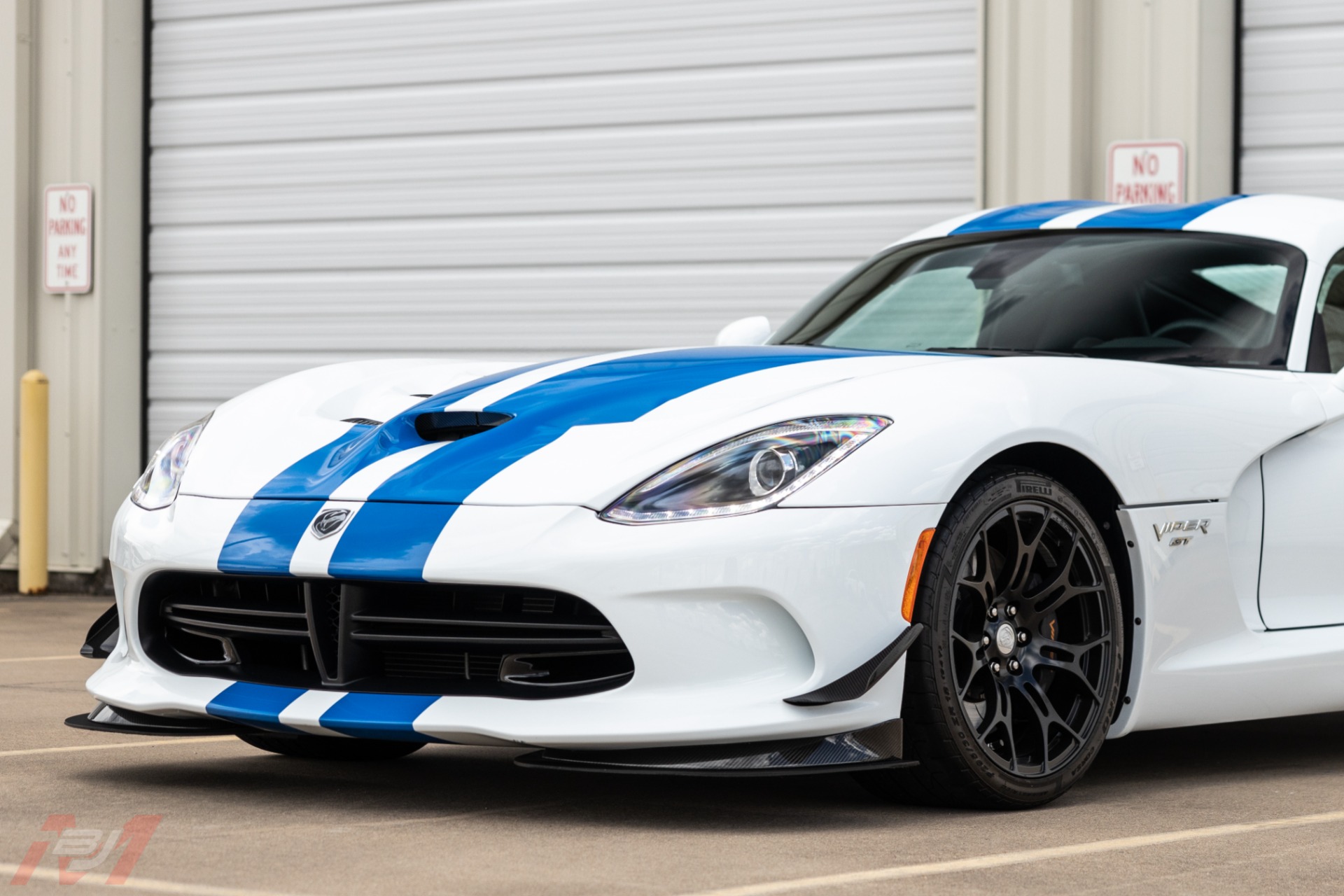 Used-2015-Dodge-Viper-GTC-TA-20