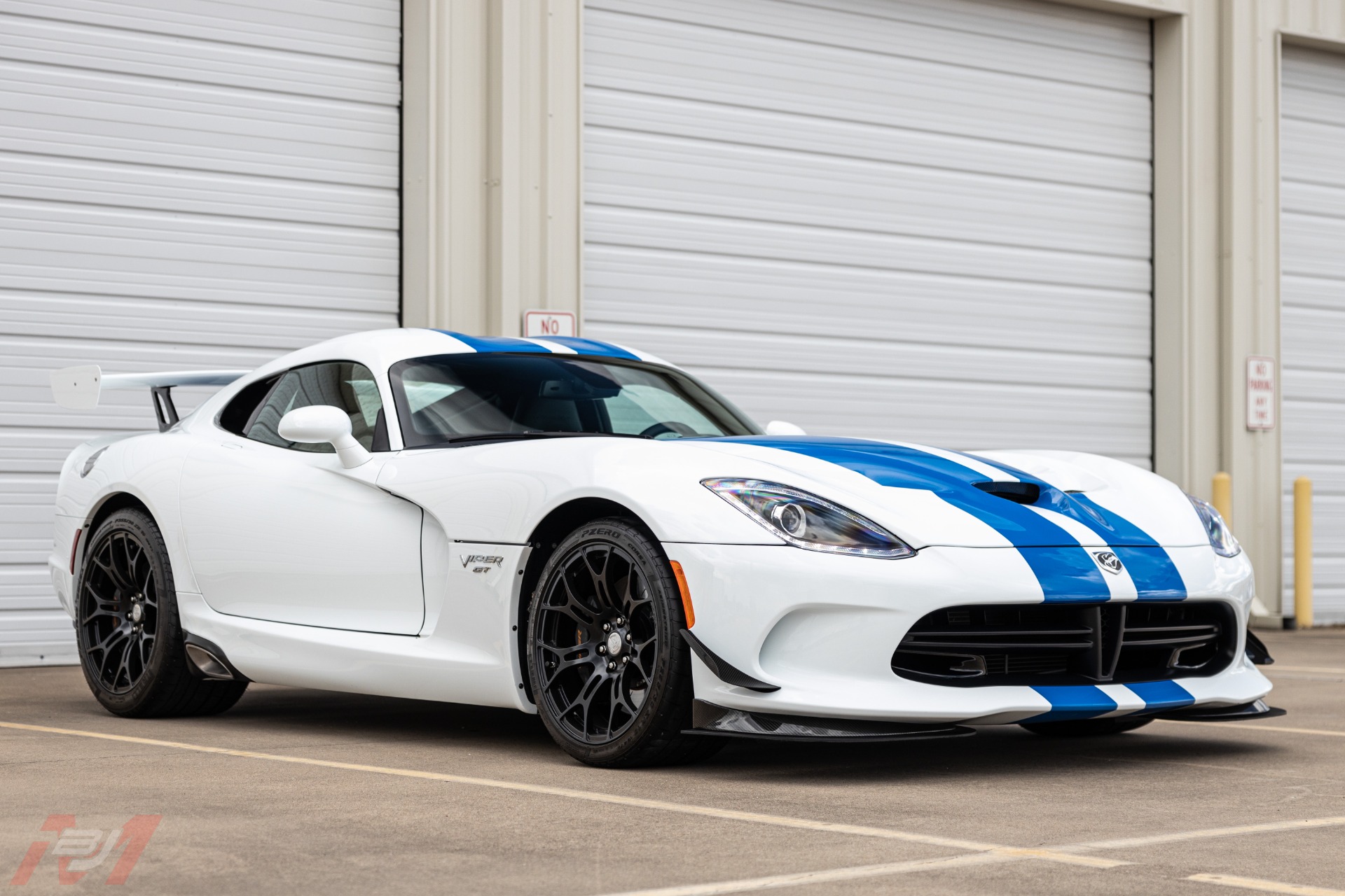 Used-2015-Dodge-Viper-GTC-TA-20