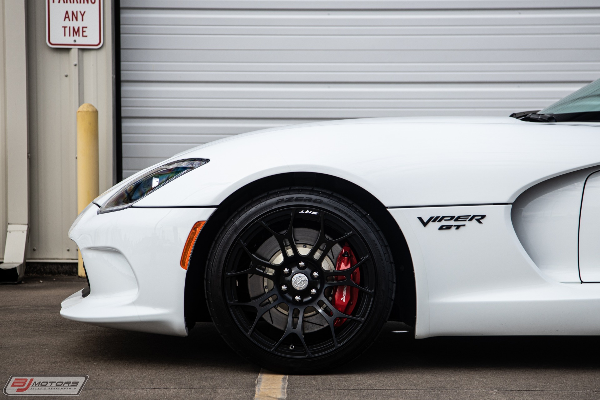 Used-2017-Dodge-Viper-GTC-1-of-1