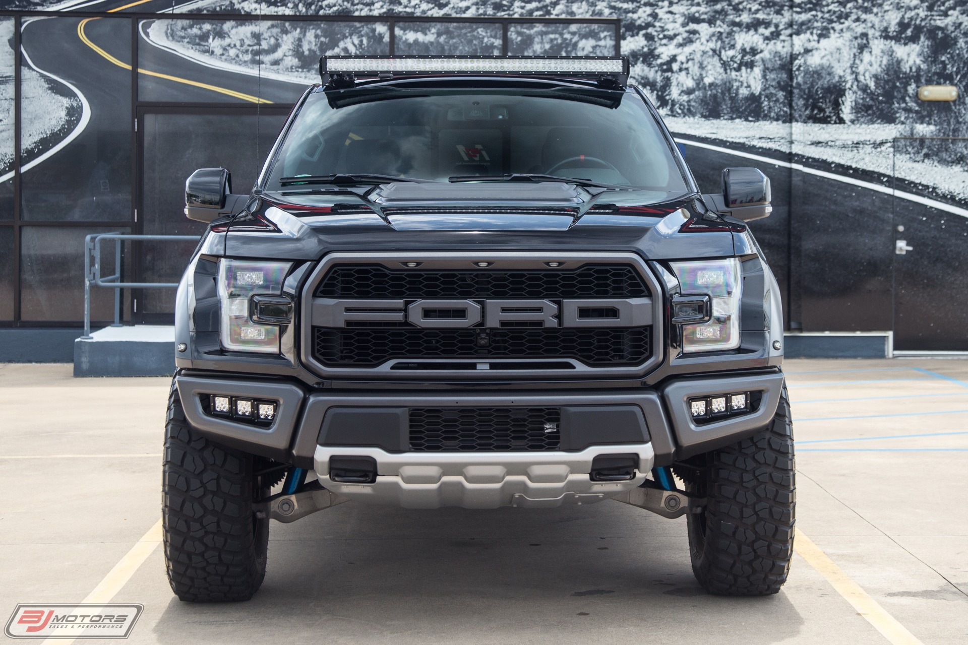 Used-2017-Ford-F-150-Raptor-Signature-Series