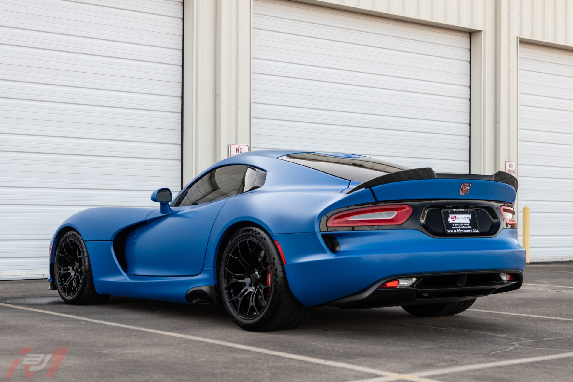 Used-2015-Dodge-Viper-GT