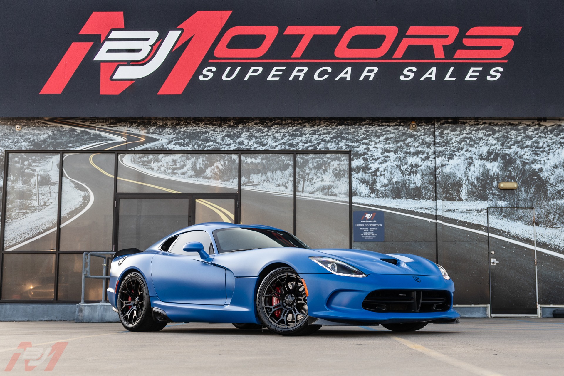 Used-2015-Dodge-Viper-GT