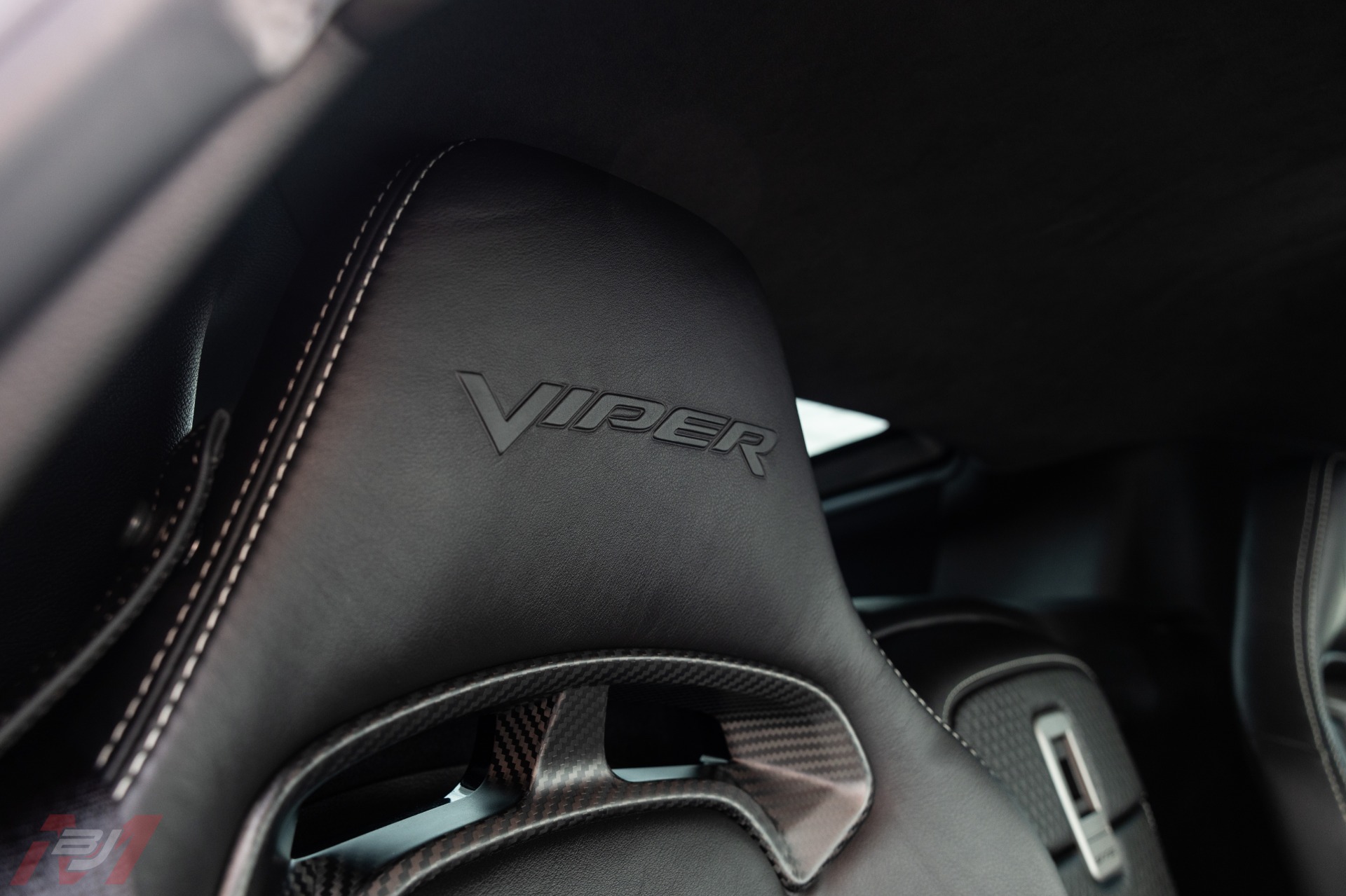 Used-2014-Dodge-Viper-GTS