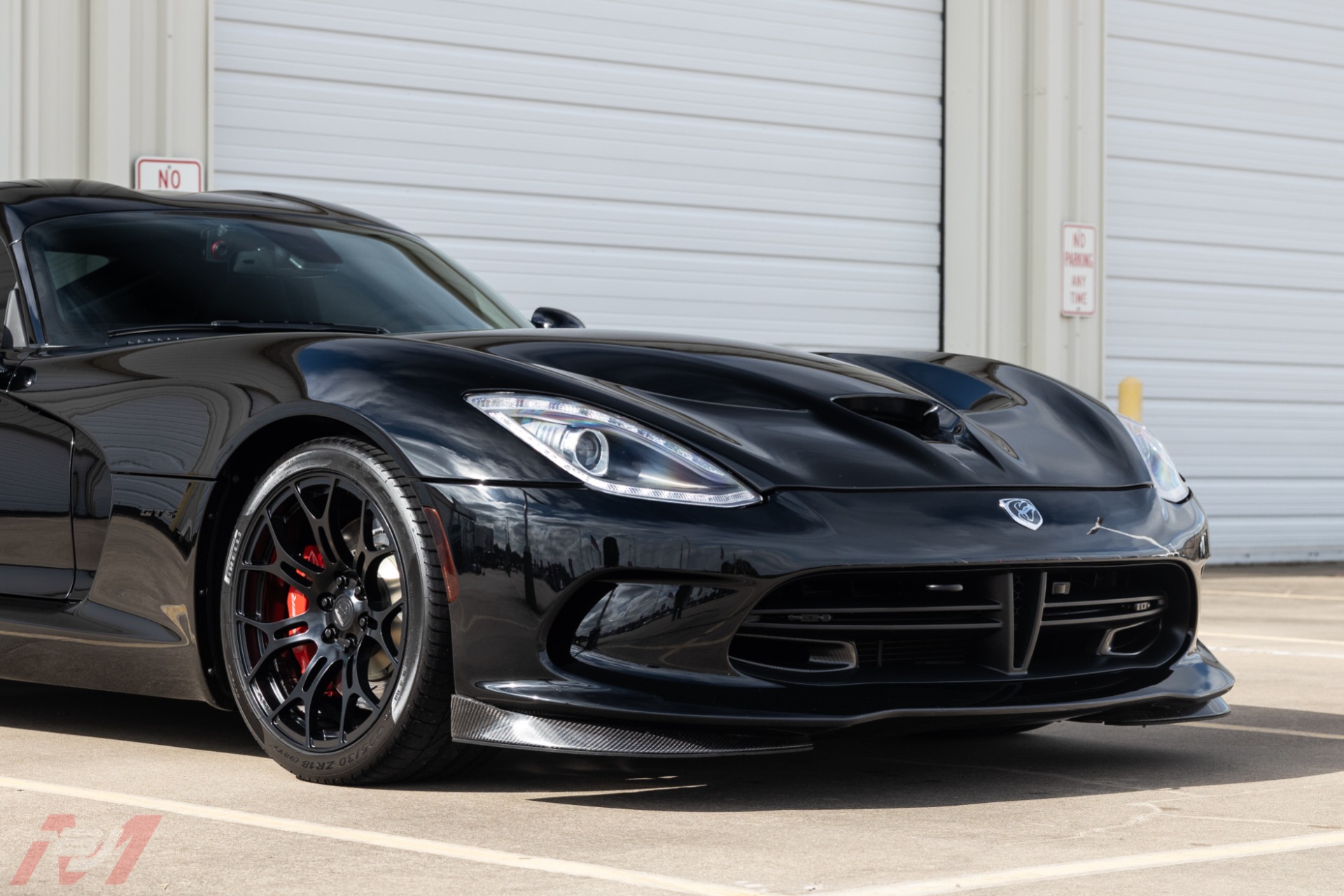 Used-2014-Dodge-Viper-GTS