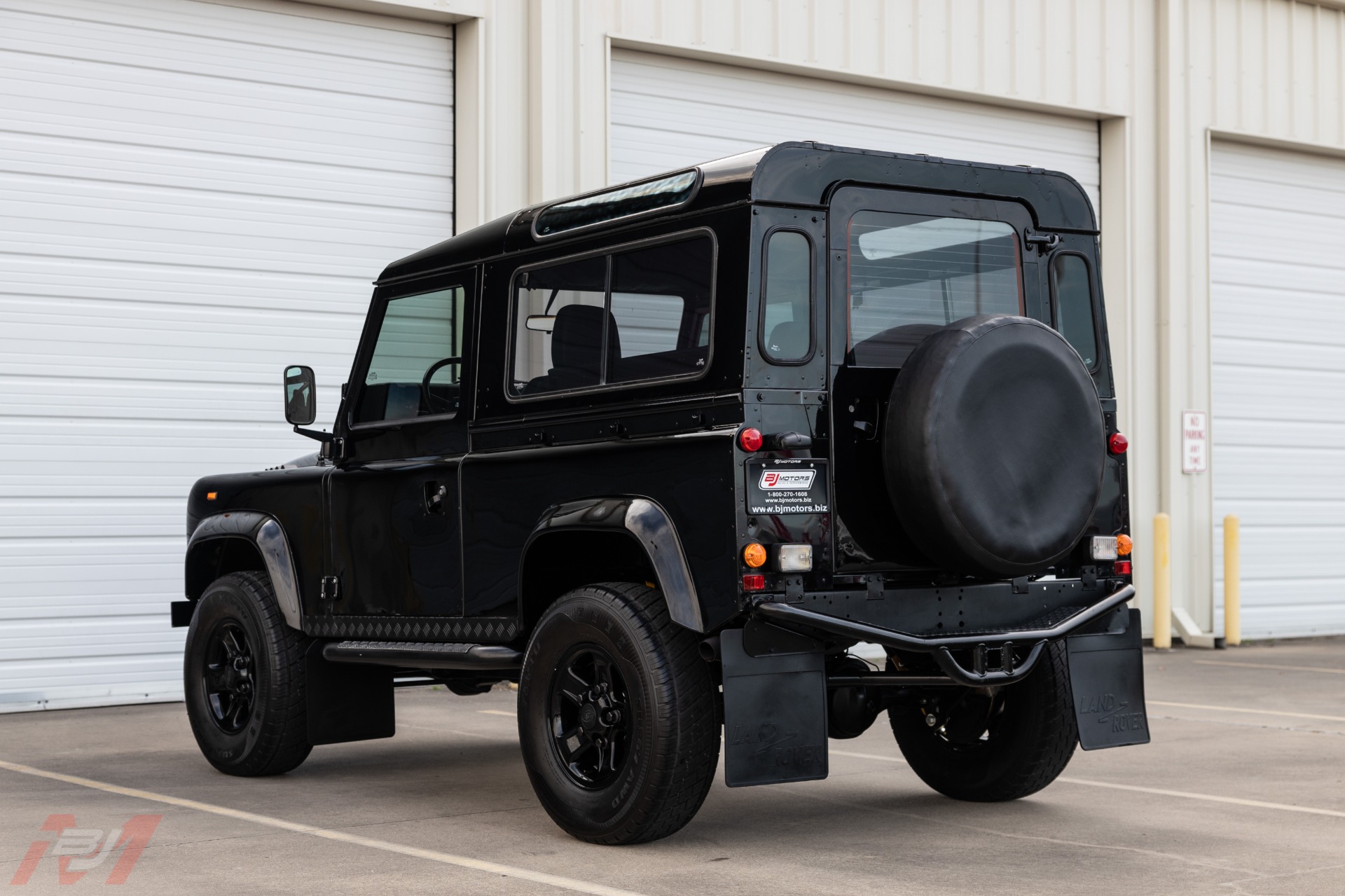 Used-1986-Land-Rover-Defender-90-LS3-Conversion