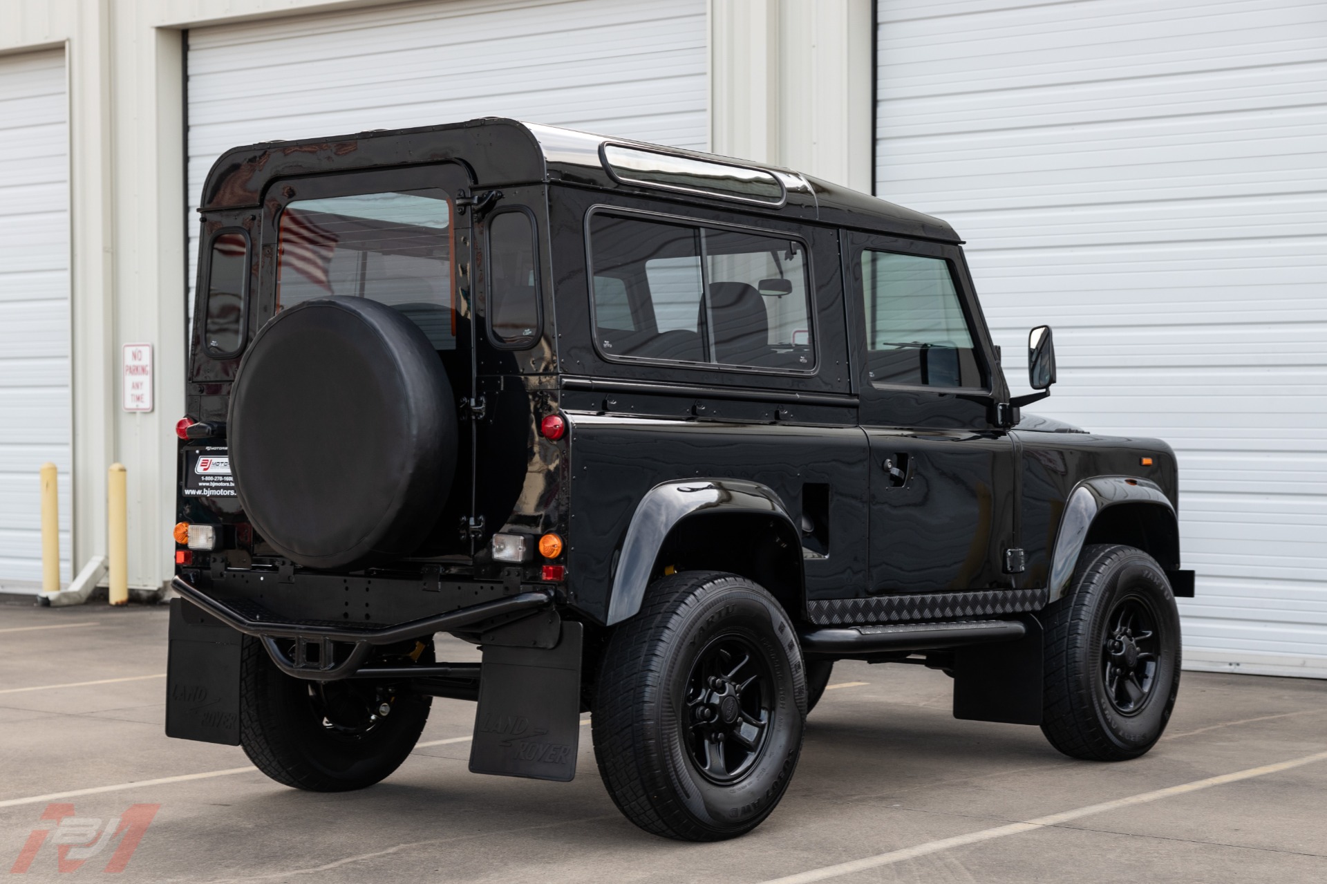 Used-1986-Land-Rover-Defender-90-LS3-Conversion