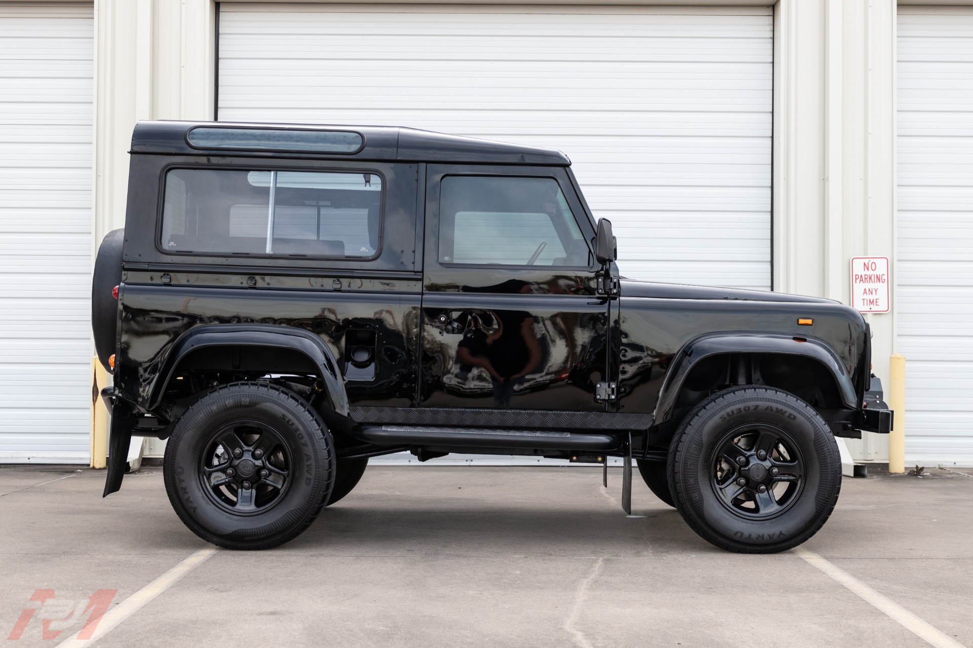 Used-1986-Land-Rover-Defender-90-LS3-Conversion