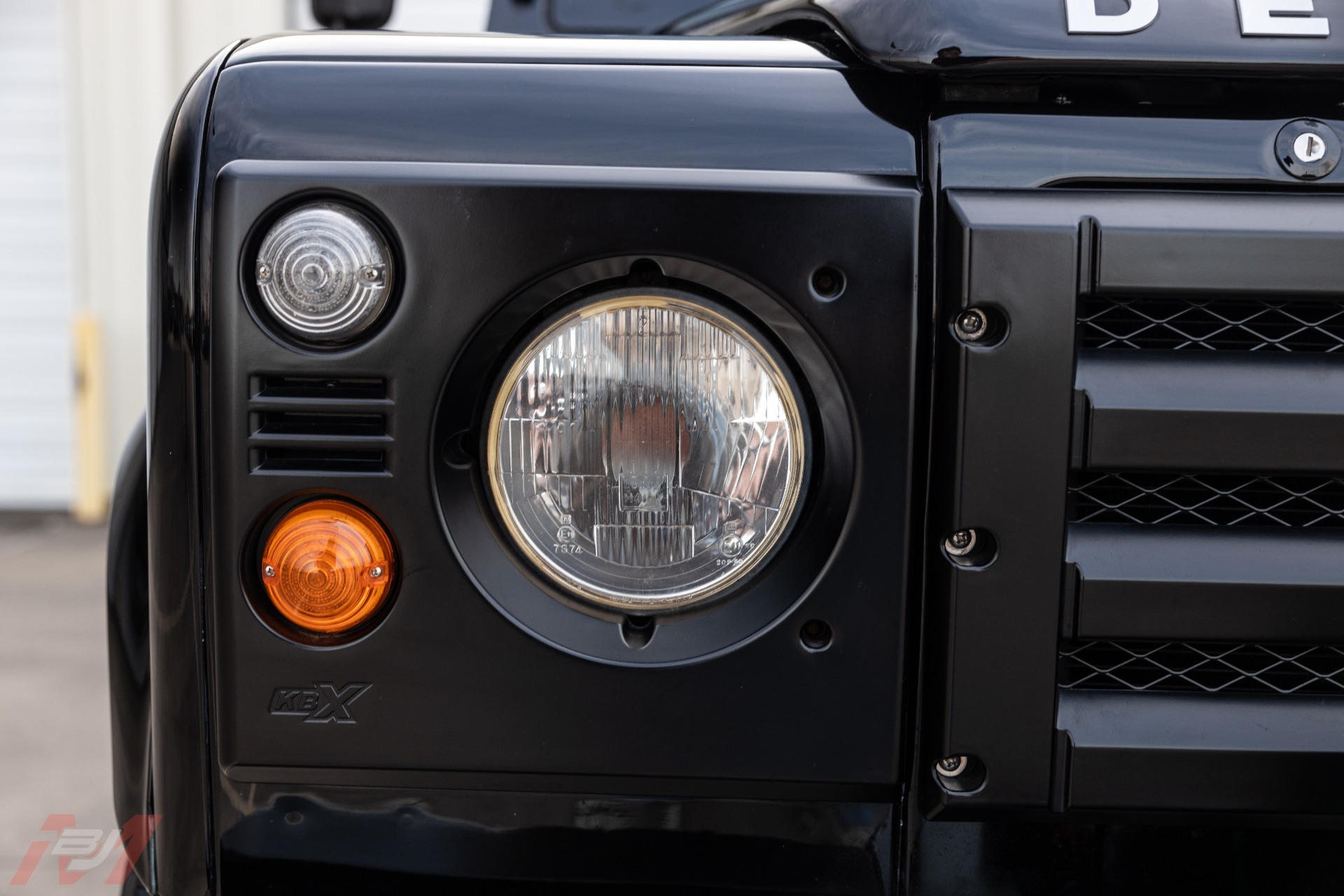 Used-1986-Land-Rover-Defender-90-LS3-Conversion