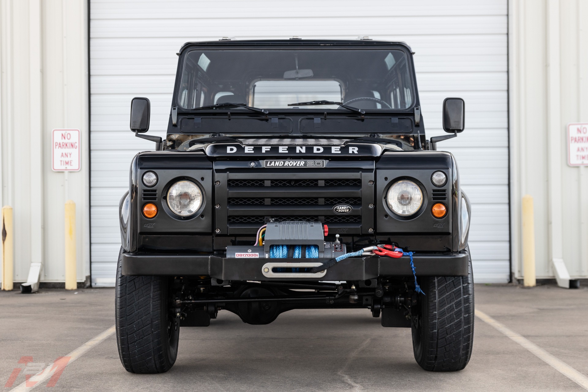 Used-1986-Land-Rover-Defender-90-LS3-Conversion