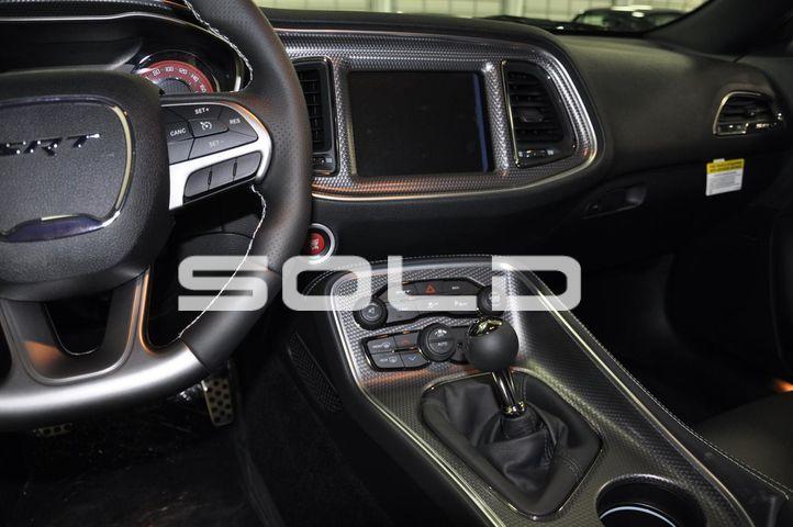 Used-2015-Dodge-Challenger-SRT-Hellcat