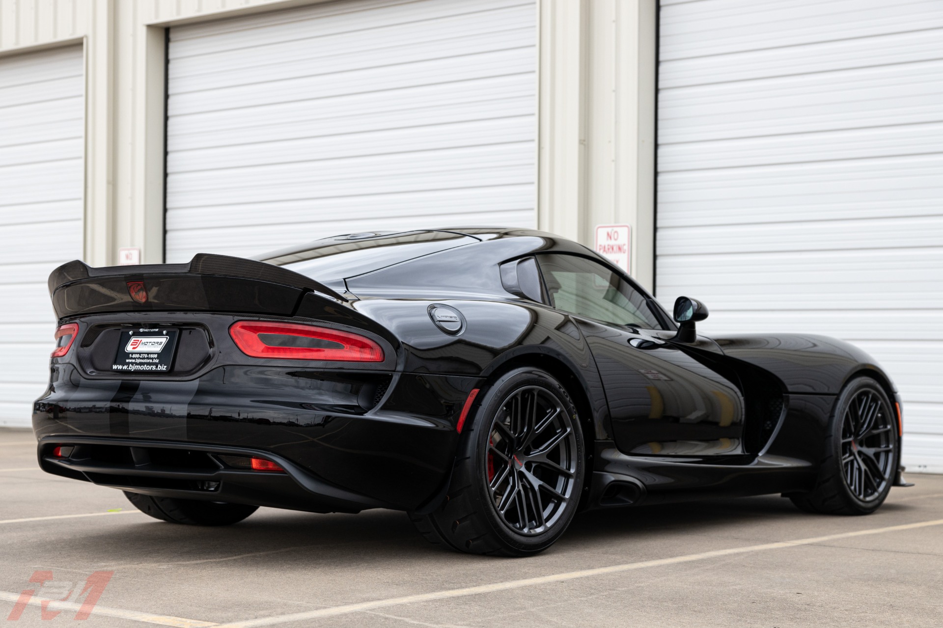 Used-2014-Dodge-Viper-GTS