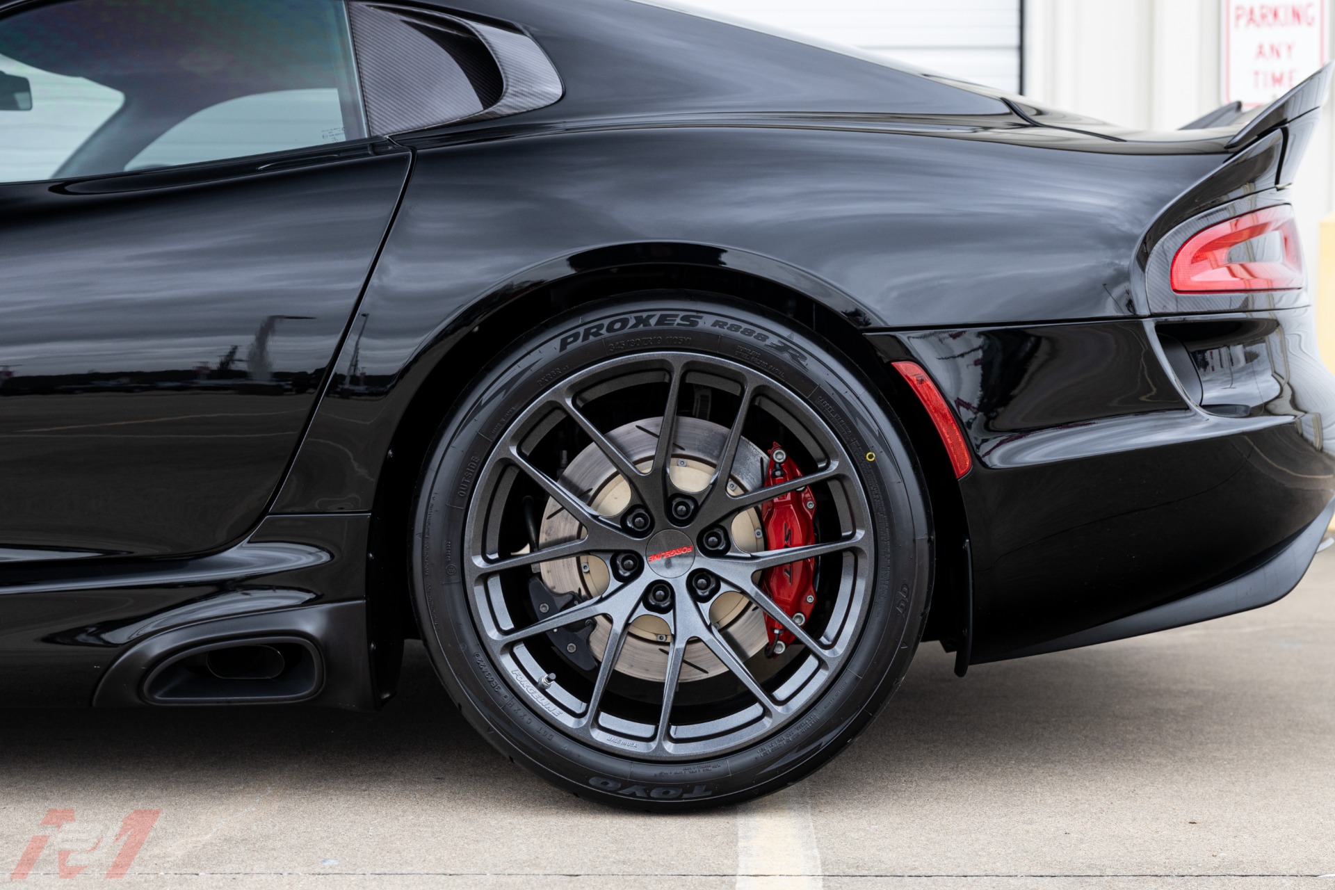 Used-2014-Dodge-Viper-GTS