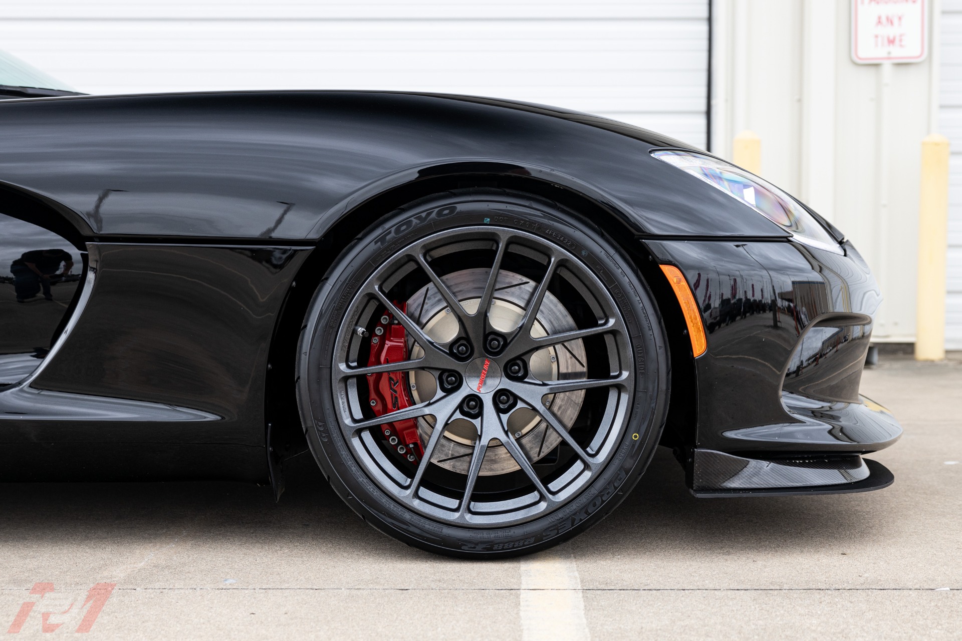 Used-2014-Dodge-Viper-GTS