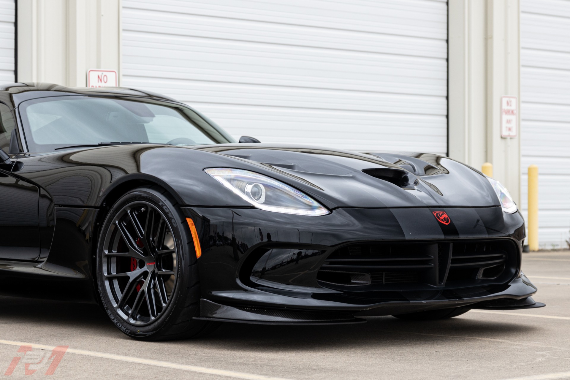 Used-2014-Dodge-Viper-GTS