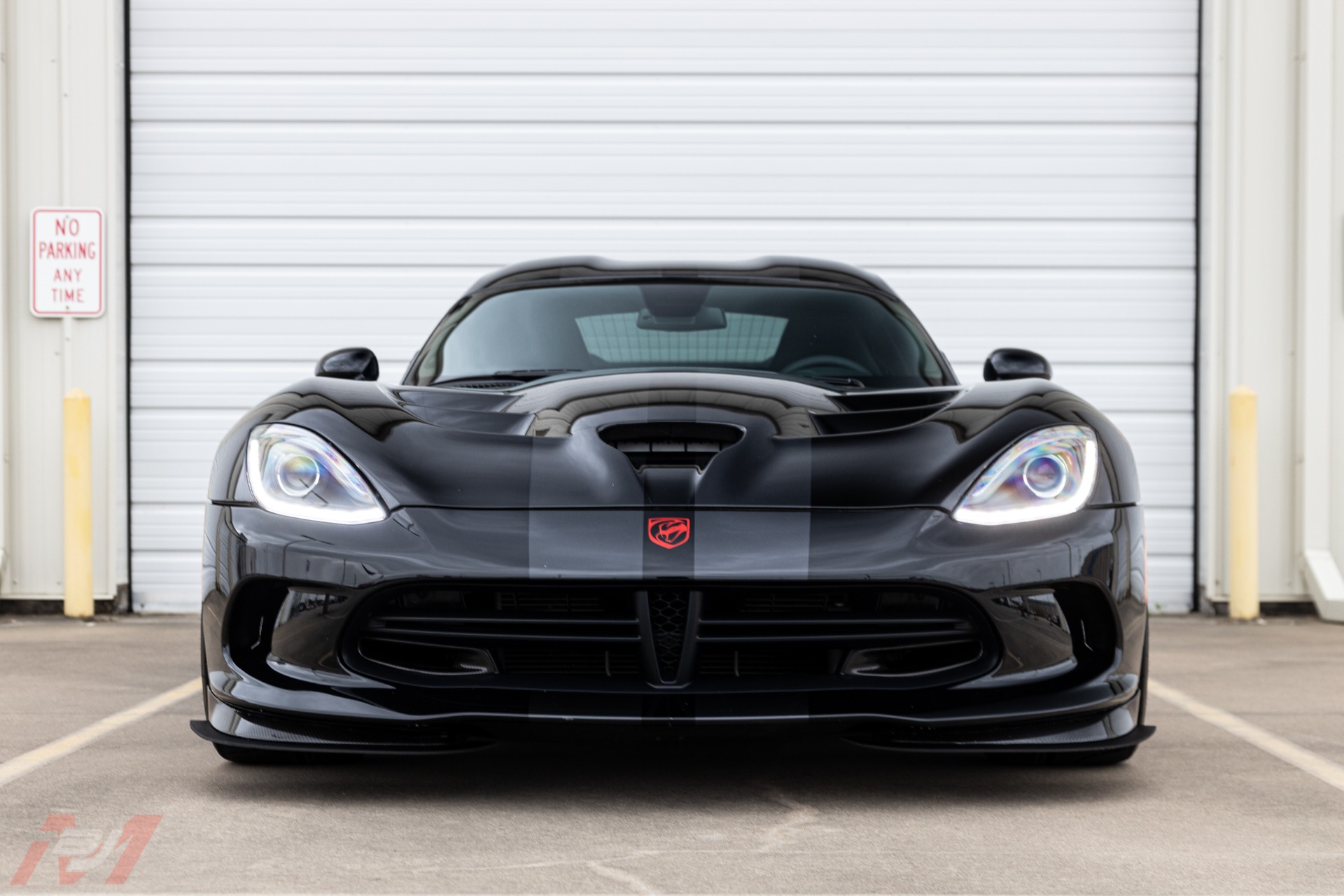 Used-2014-Dodge-Viper-GTS