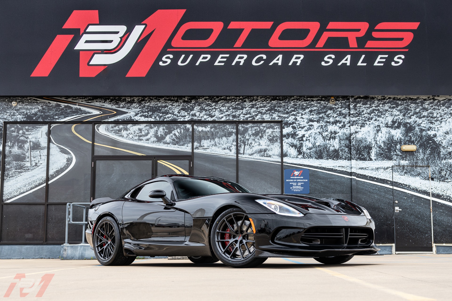 Used-2014-Dodge-Viper-GTS